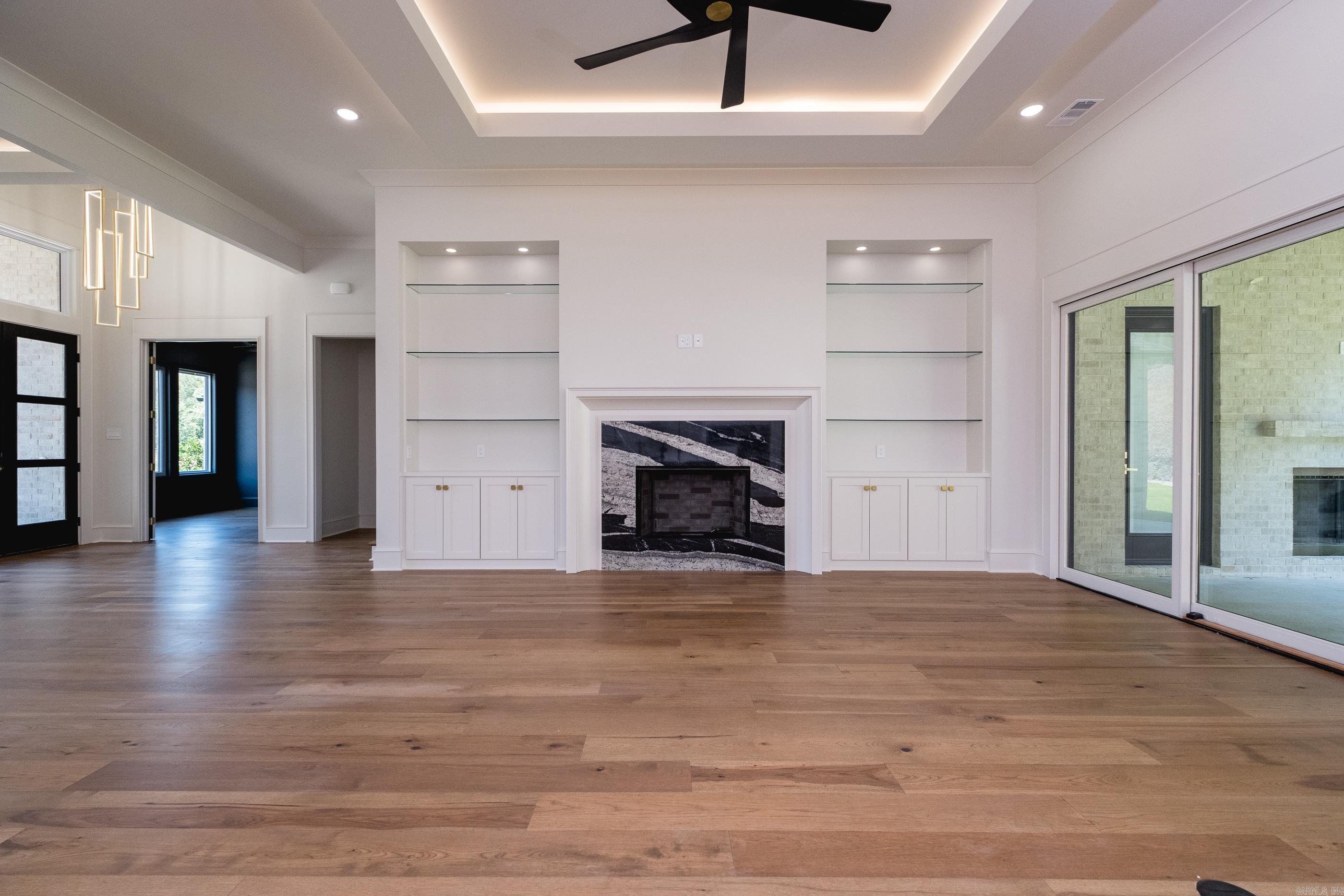 CHENAL VALLEY ABINGTON COURT - Residential