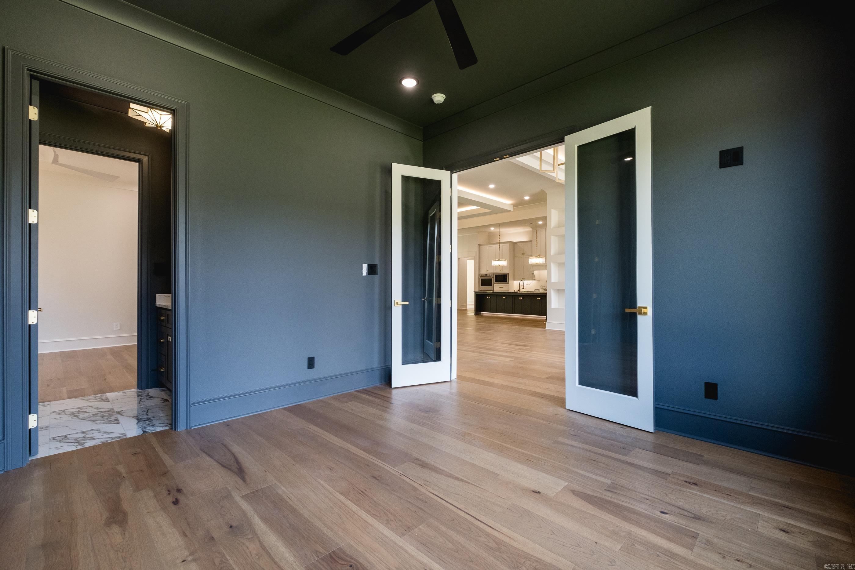 CHENAL VALLEY ABINGTON COURT - Residential