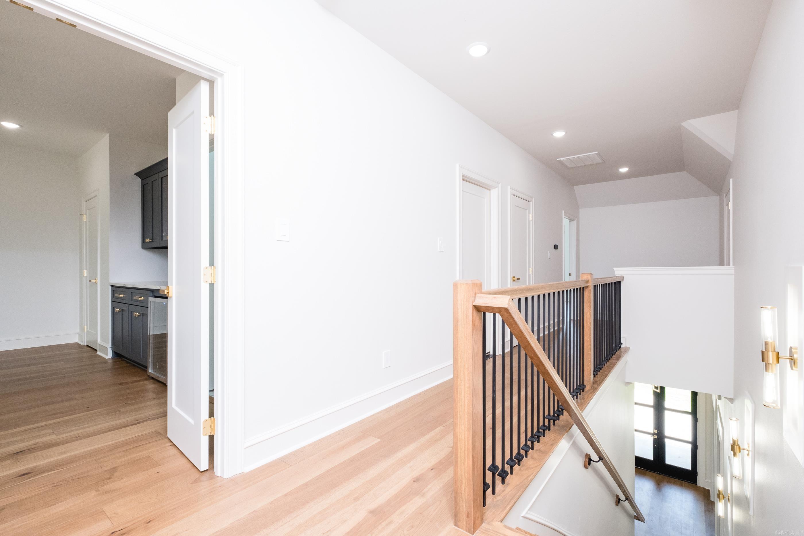 CHENAL VALLEY ABINGTON COURT - Residential