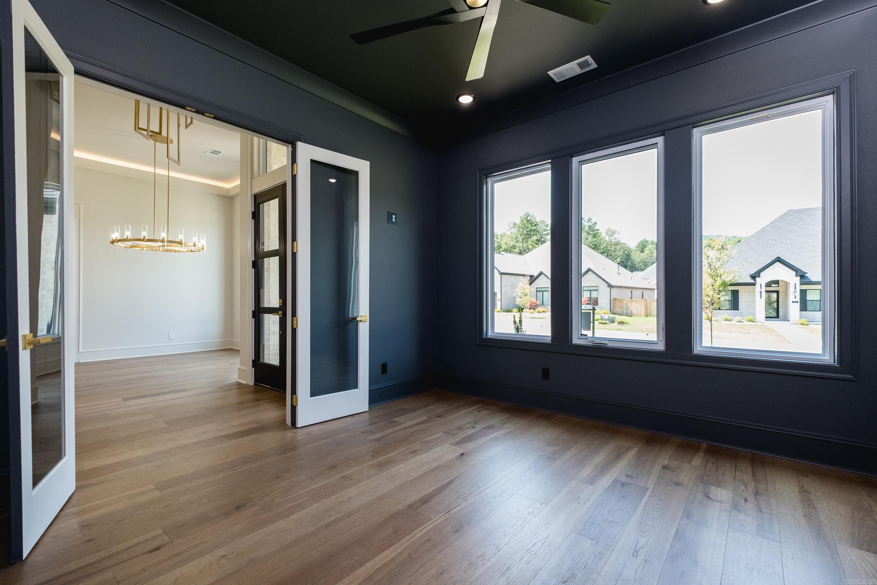 CHENAL VALLEY ABINGTON COURT - Residential