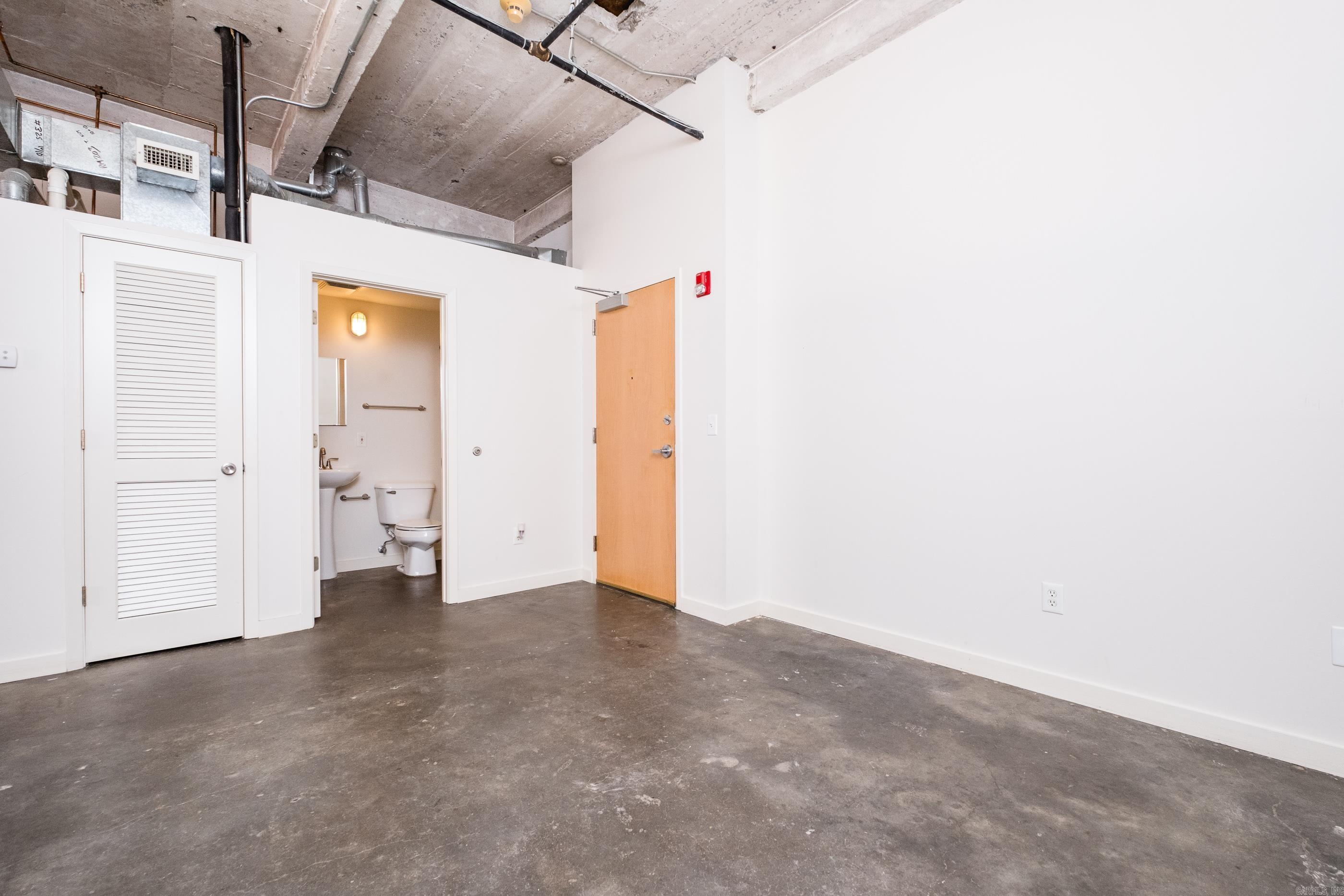 TUF NUT BLDG HPR - Residential