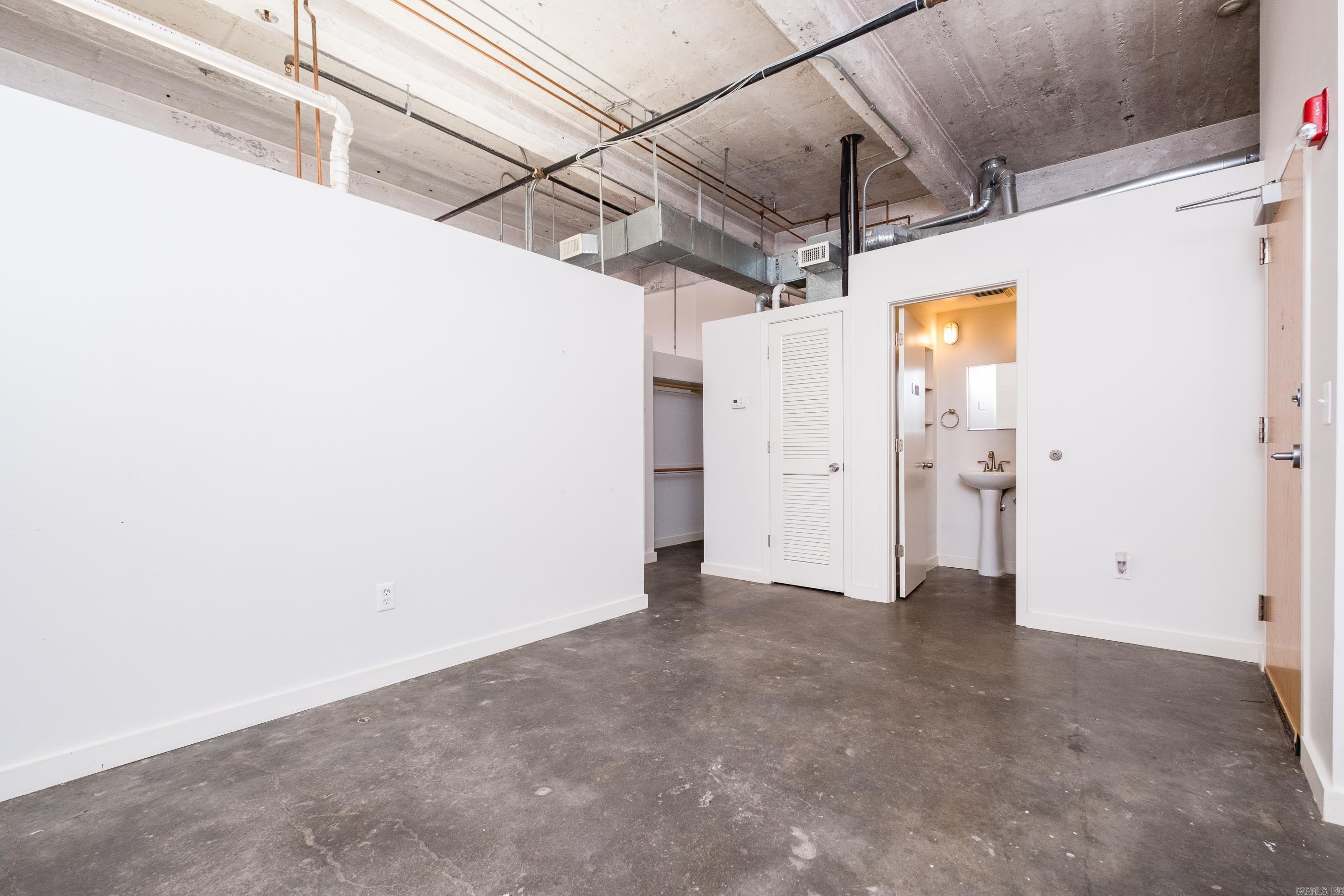 TUF NUT BLDG HPR - Residential