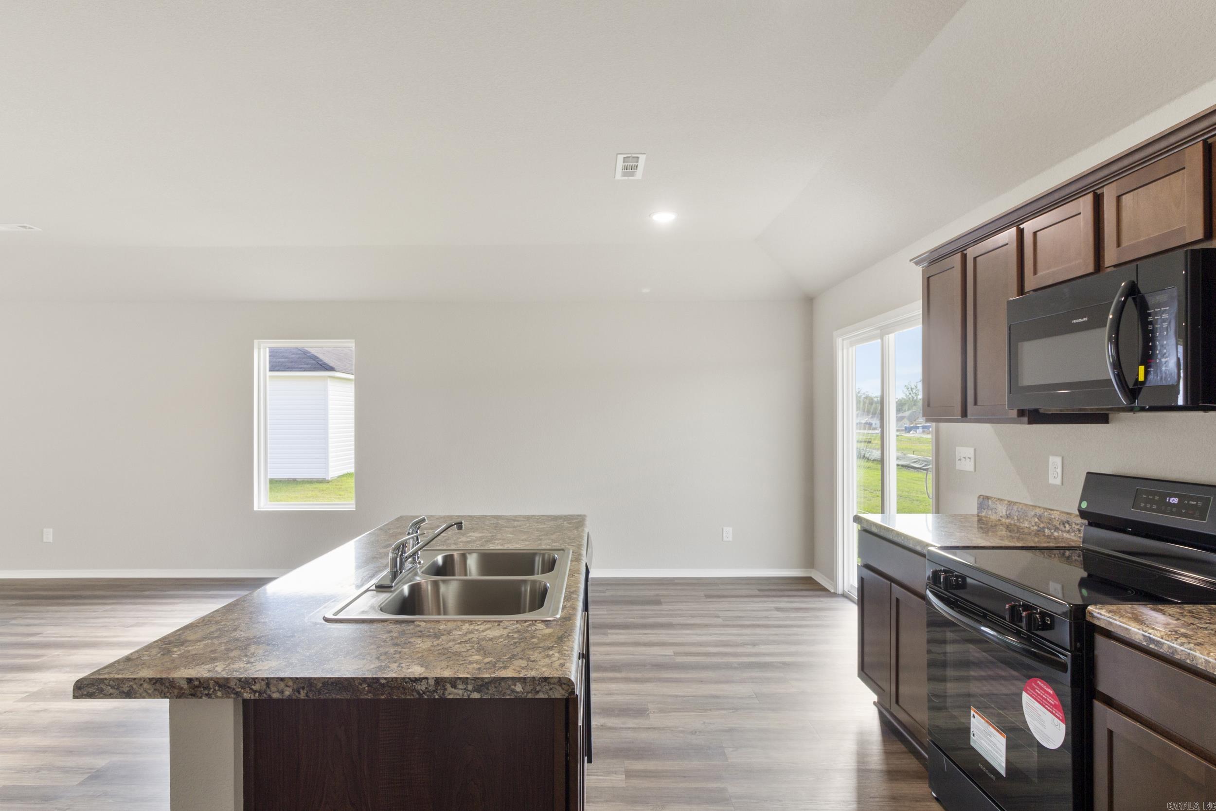 SPRINGLAKE TRAILS - Residential