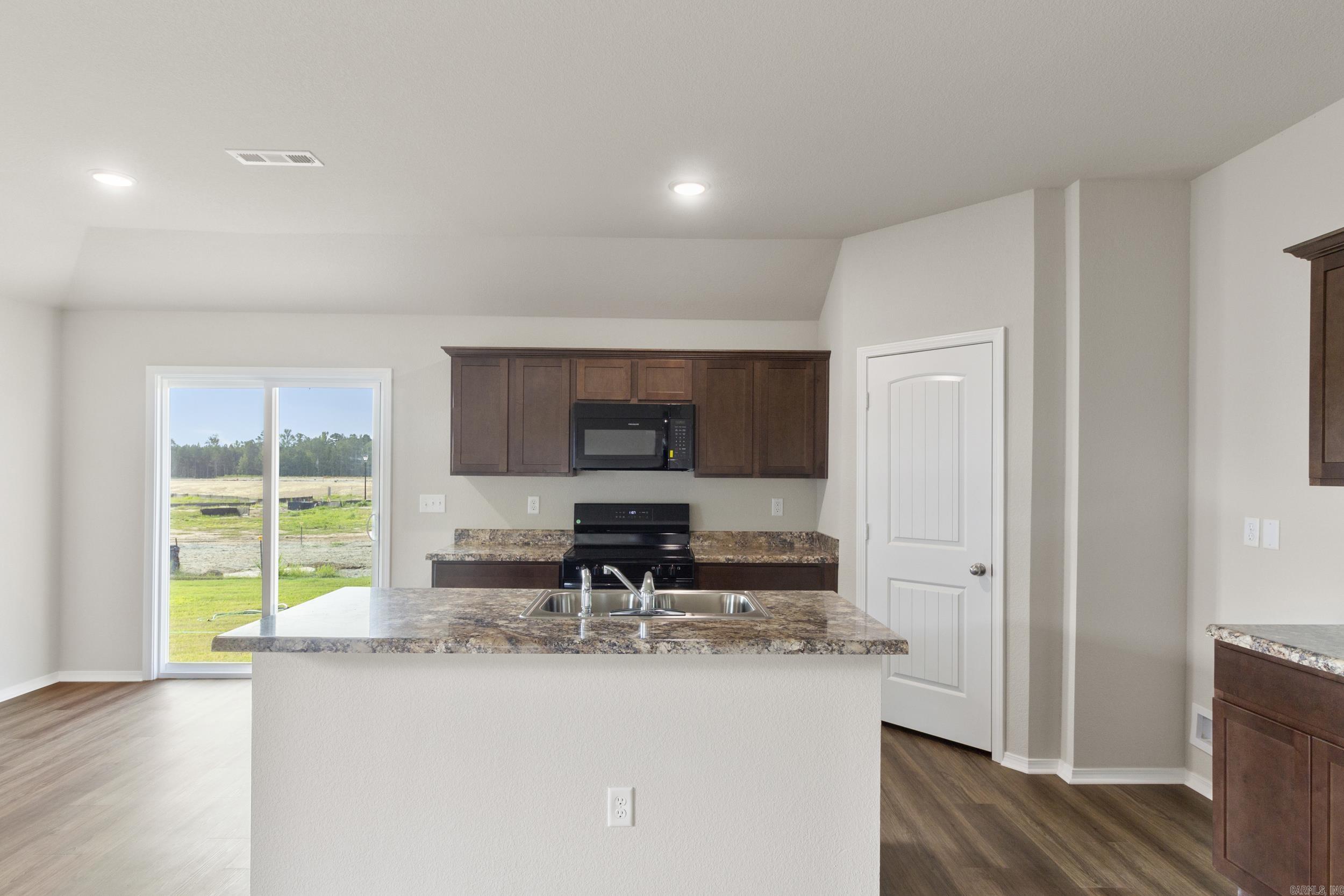 SPRINGLAKE TRAILS - Residential