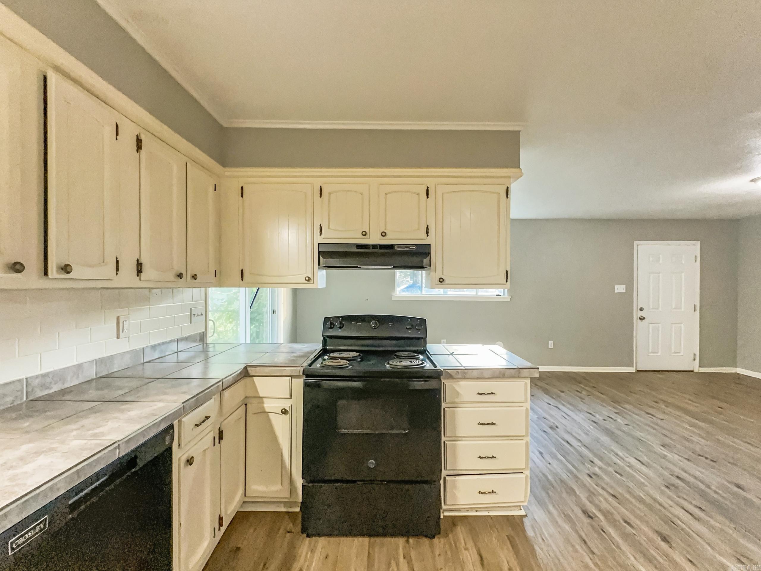 Duprees 2nd East - Residential