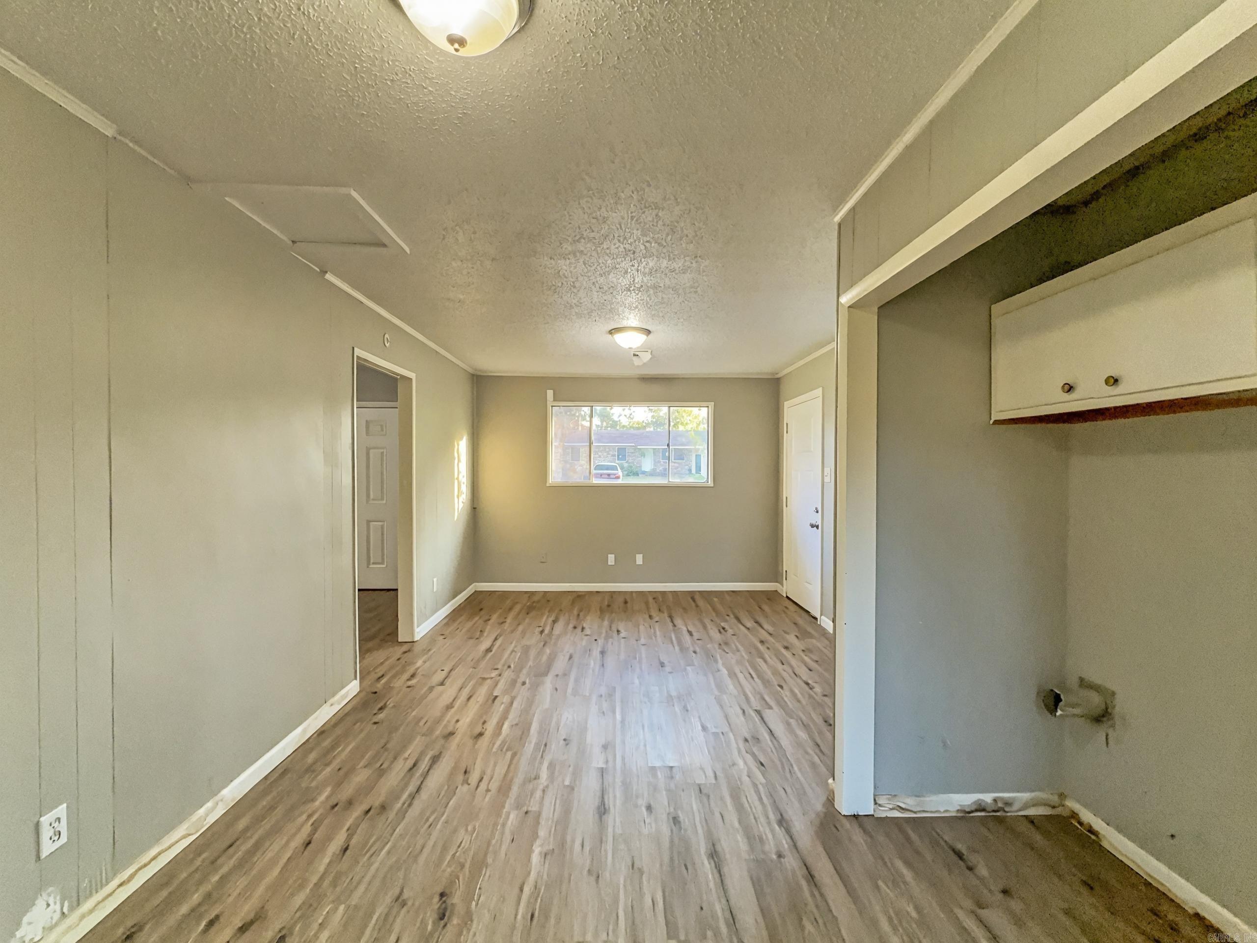 Duprees 2nd East - Residential