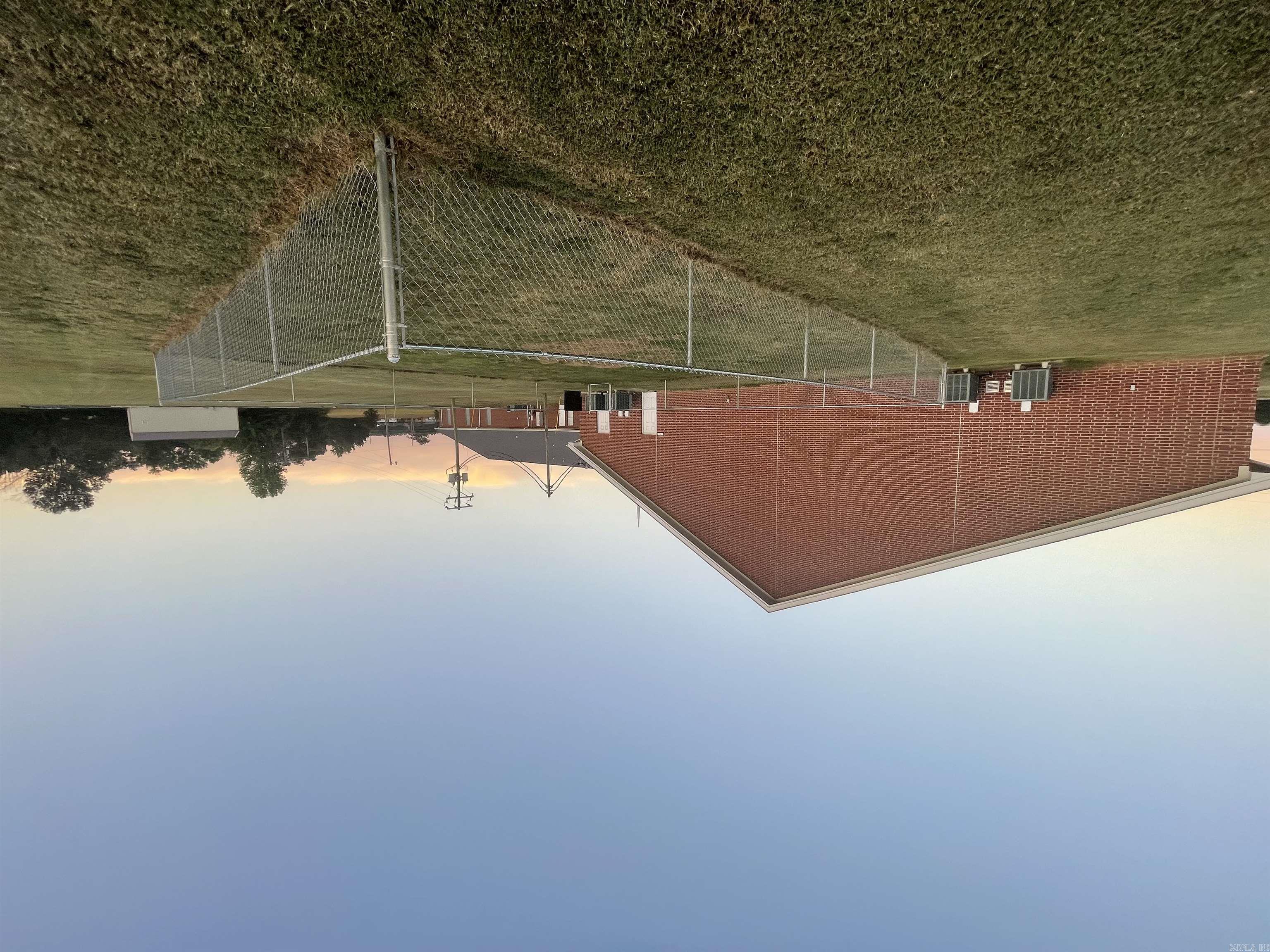 nil - Commercial Sale