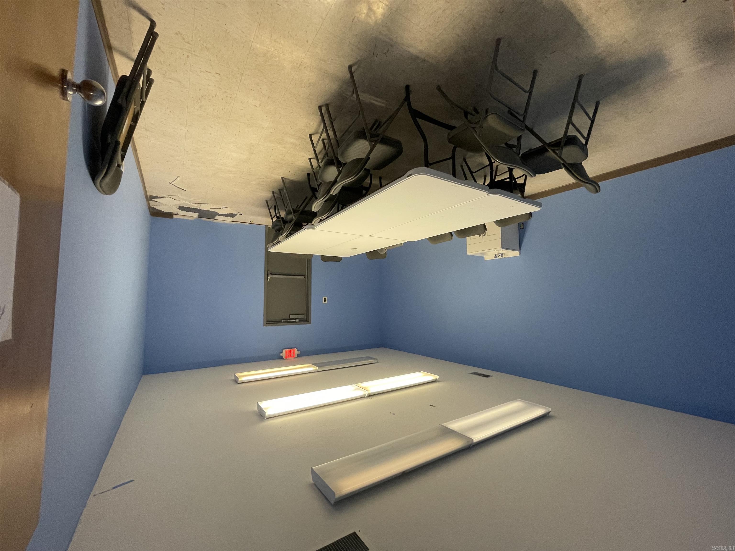 nil - Commercial Sale