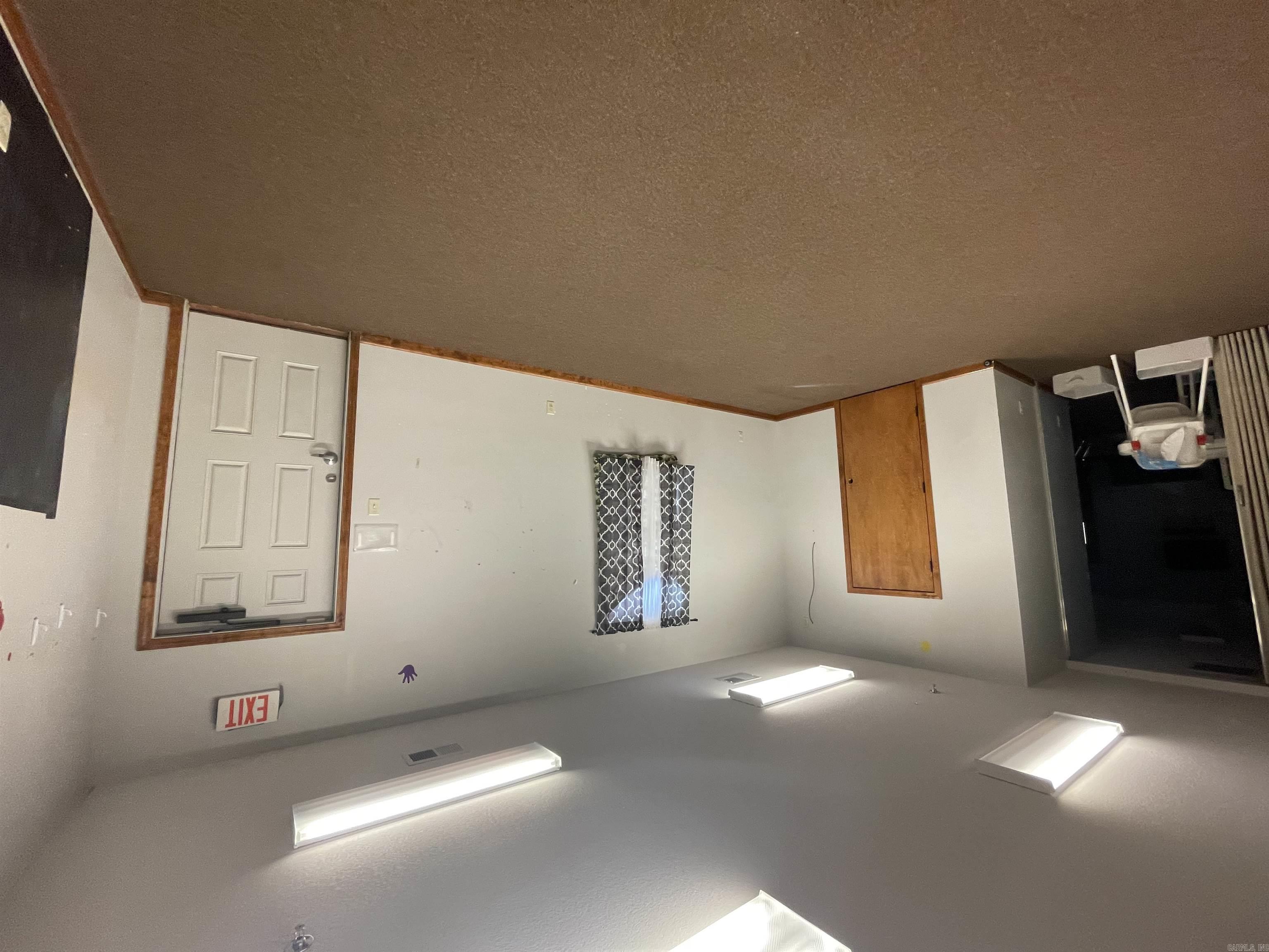 nil - Commercial Sale