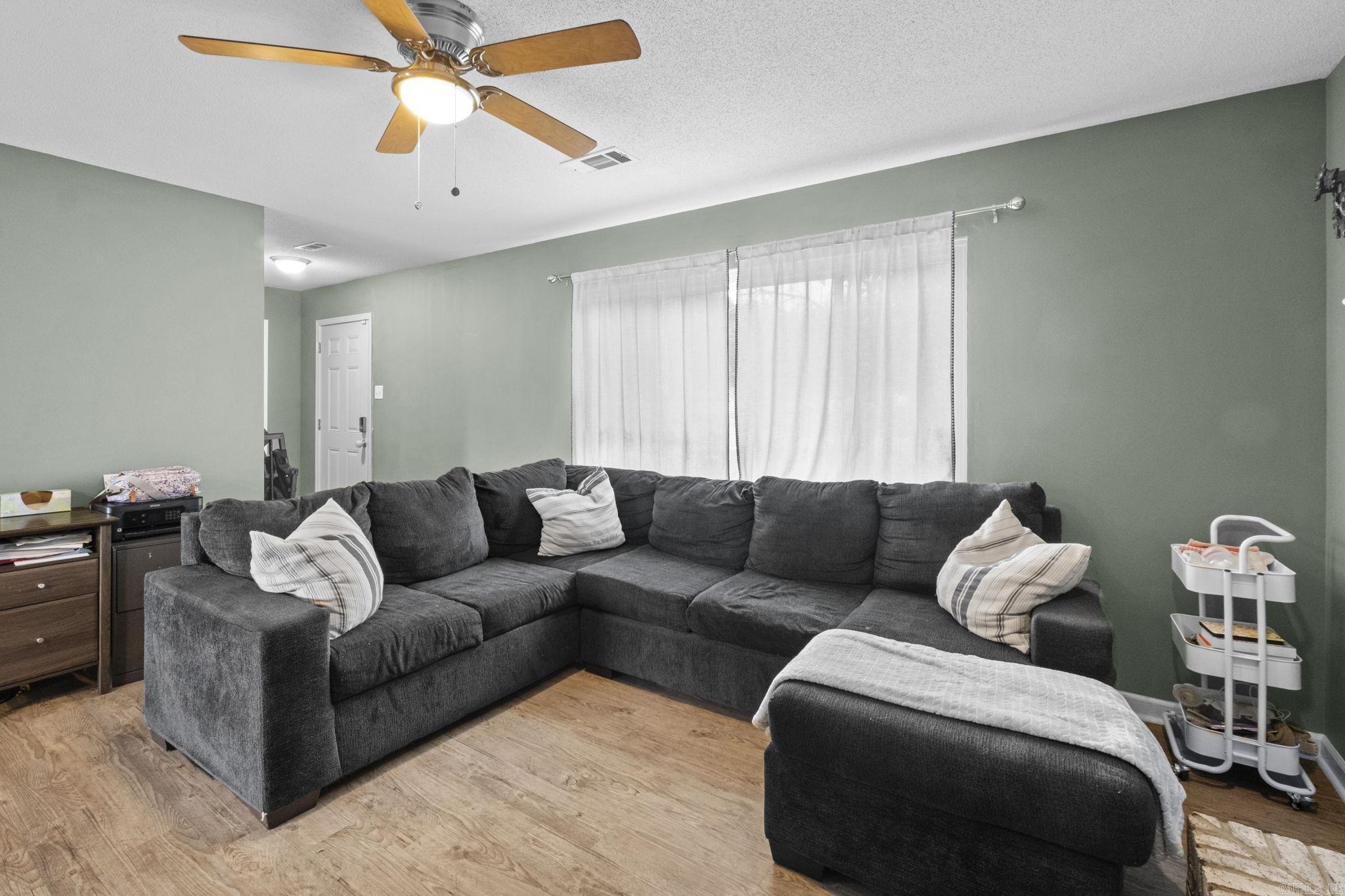 BELLEVUE - Residential