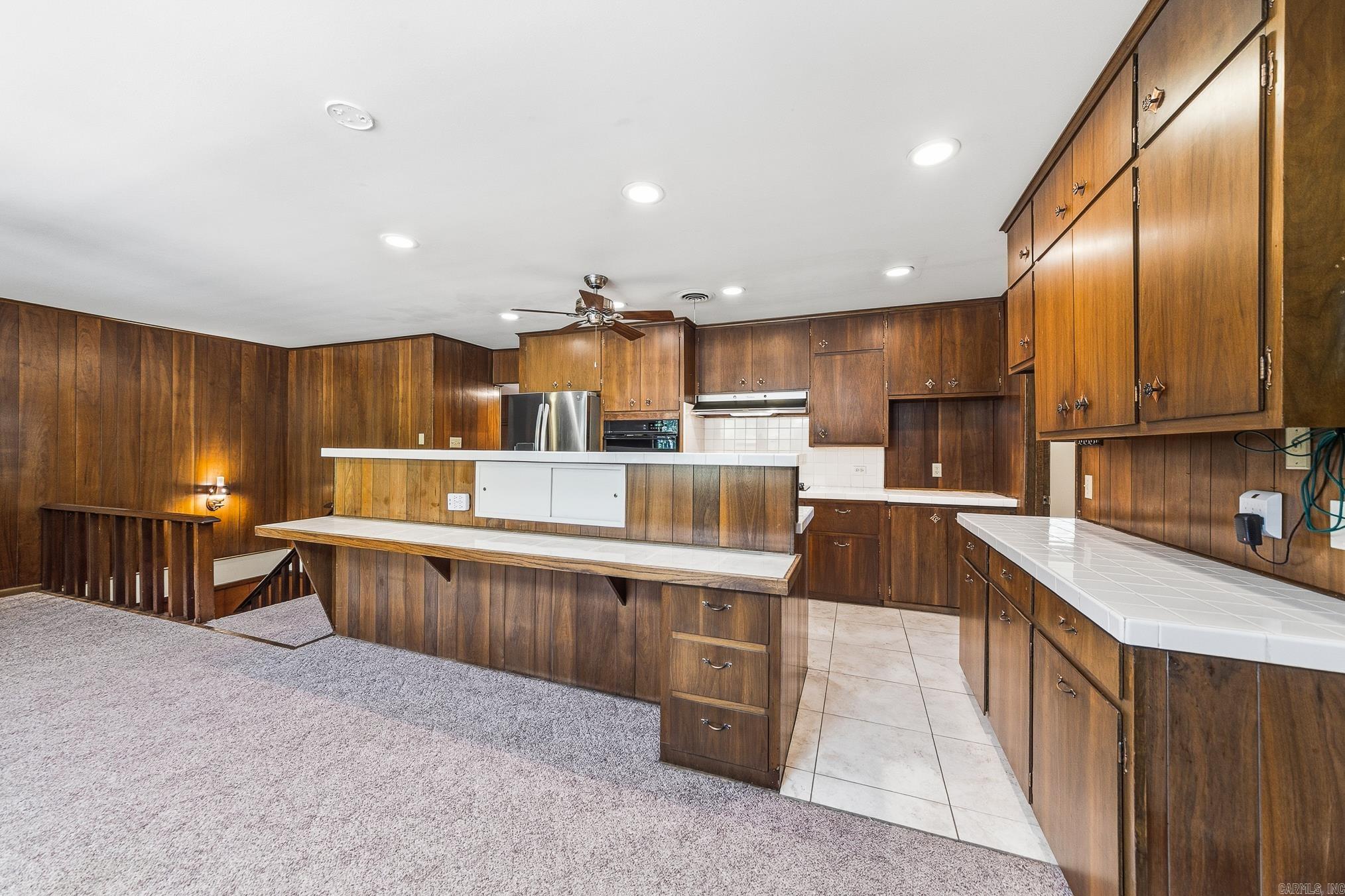 DON HUTSON - Residential