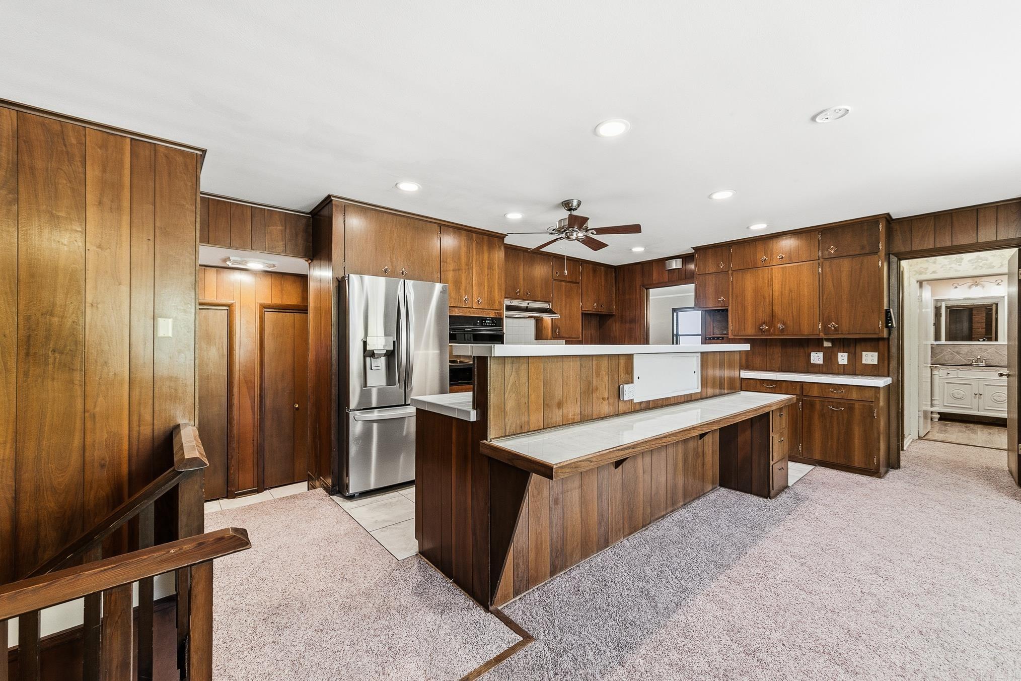 DON HUTSON - Residential