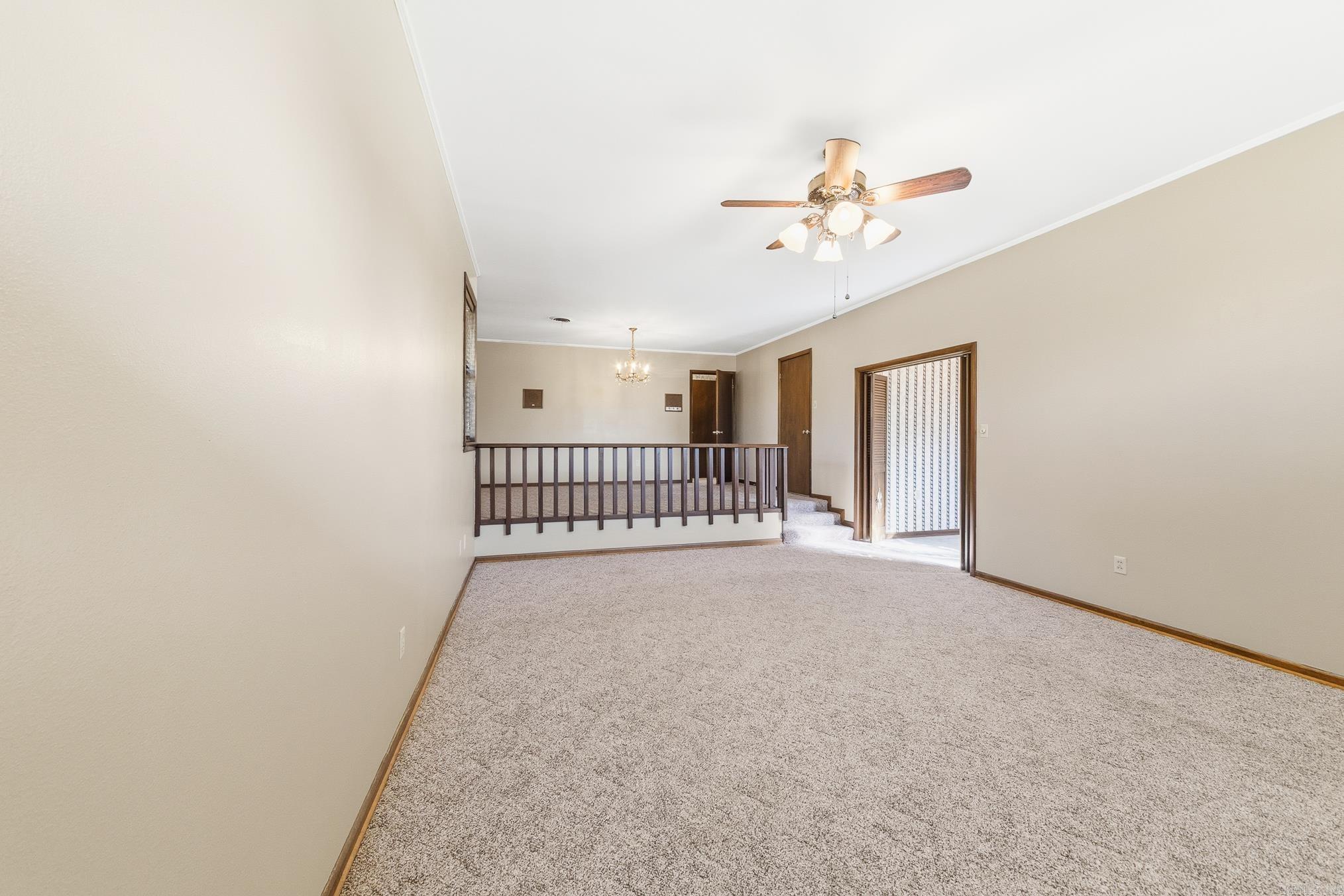 DON HUTSON - Residential