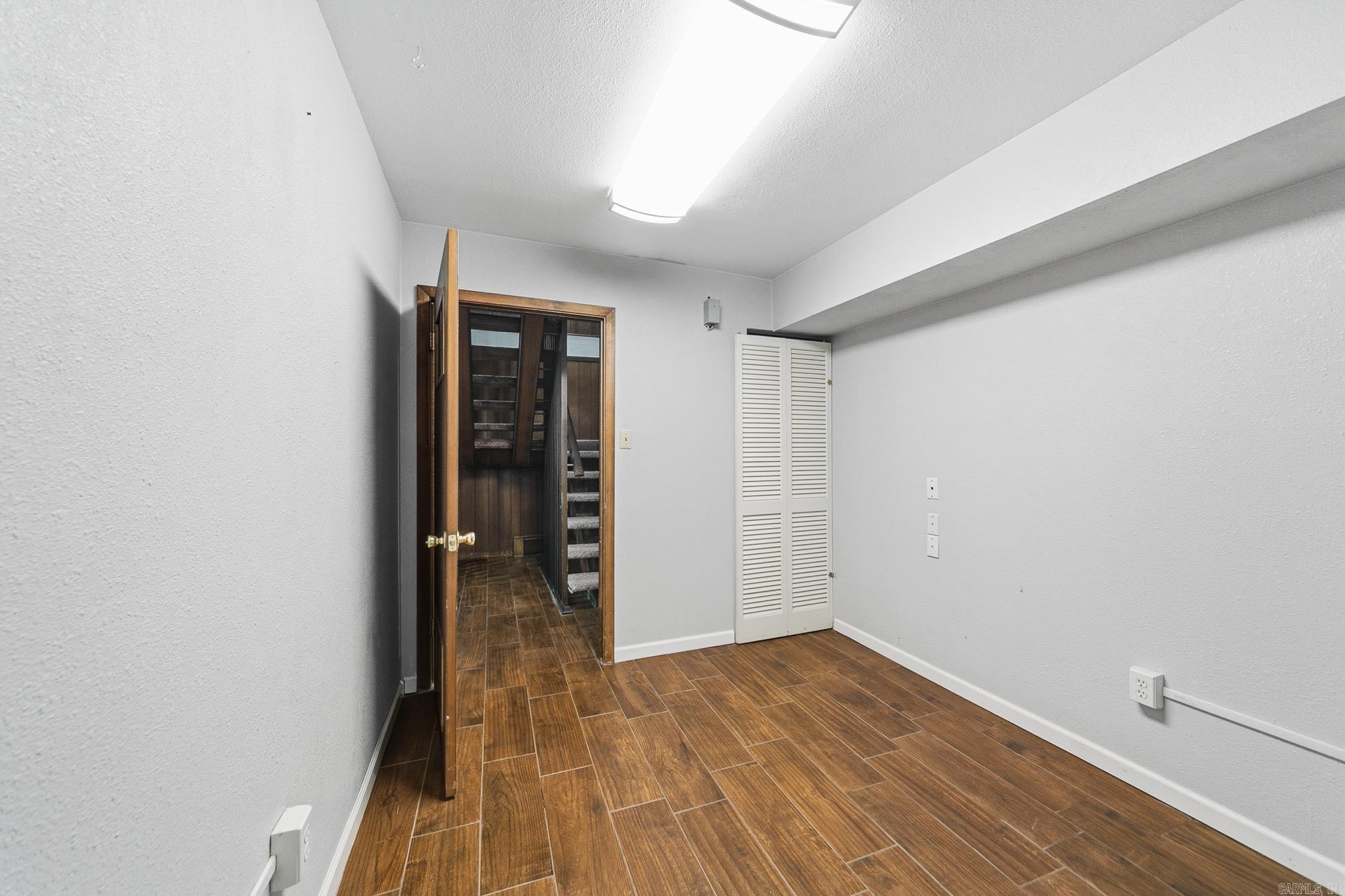 DON HUTSON - Residential