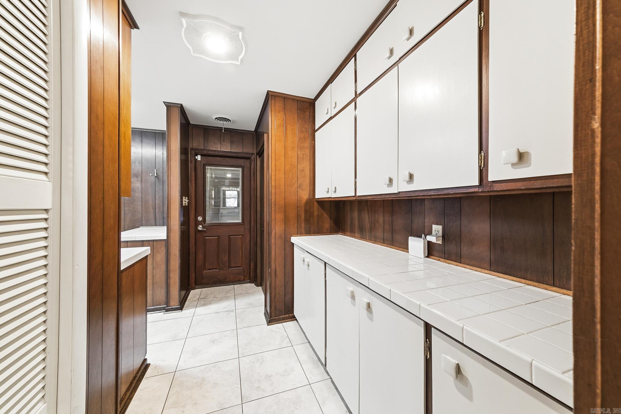 DON HUTSON - Residential