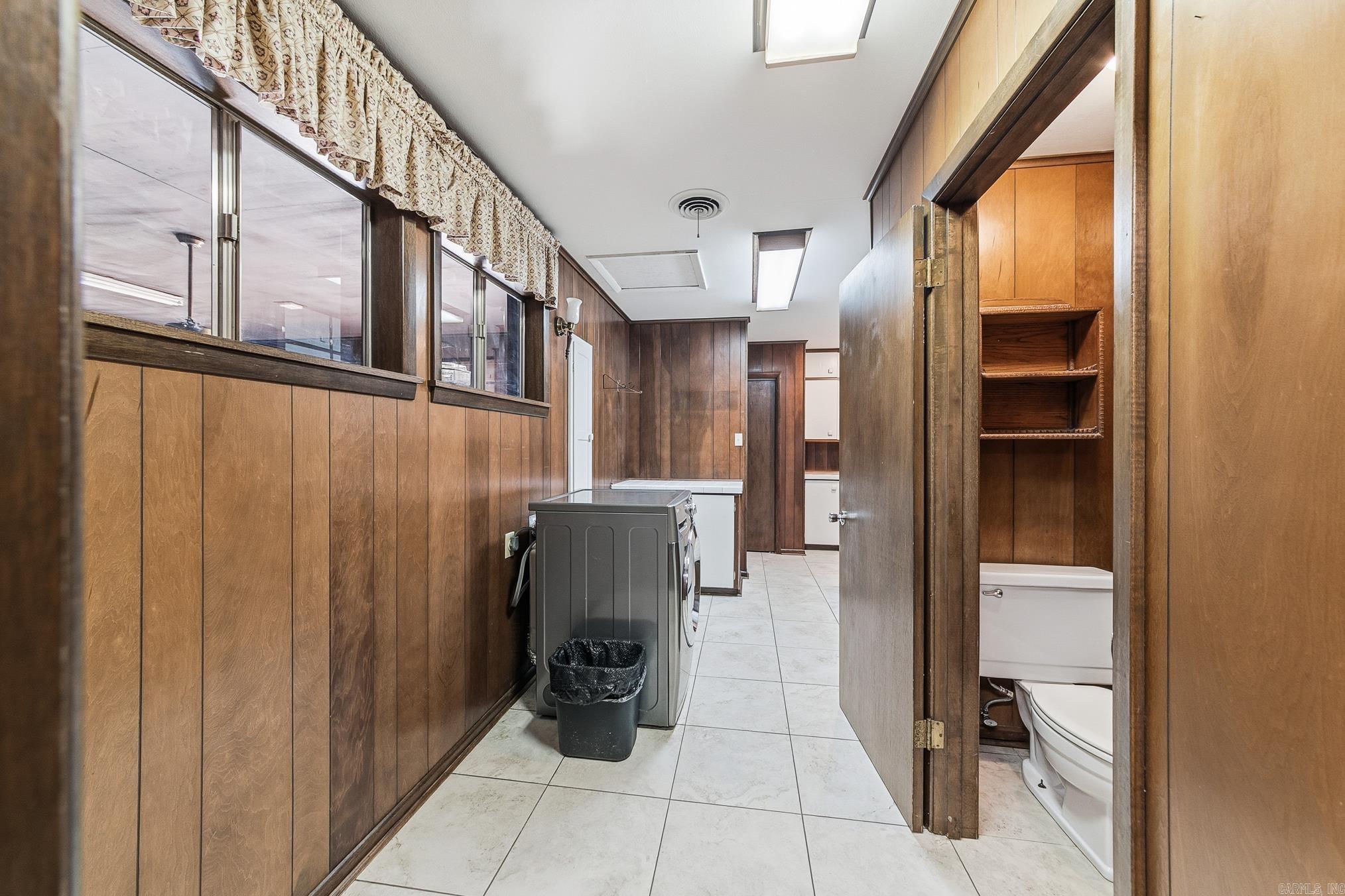 DON HUTSON - Residential