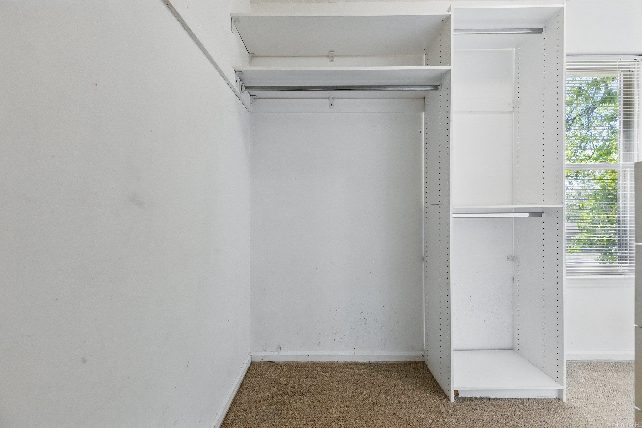 PLEASANT FOREST - Residential