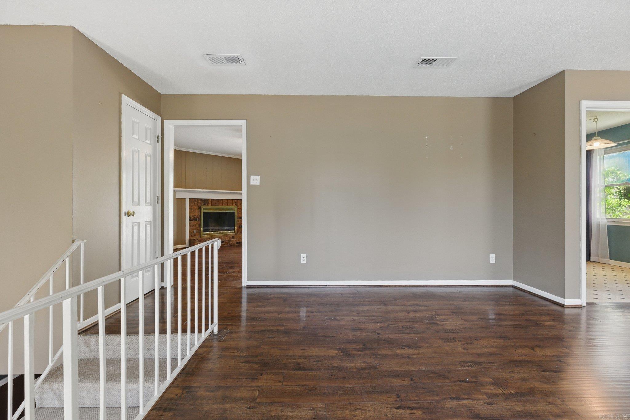 PLEASANT FOREST - Residential