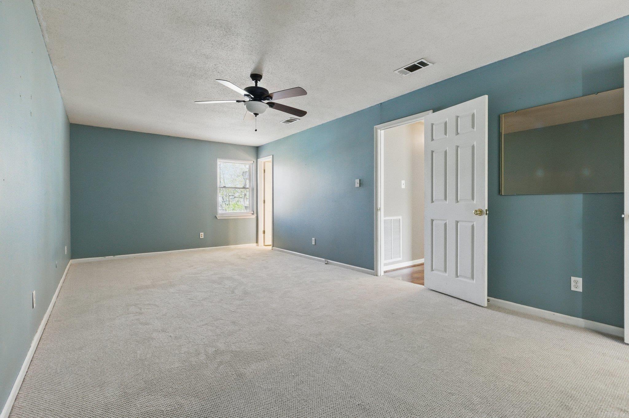 PLEASANT FOREST - Residential