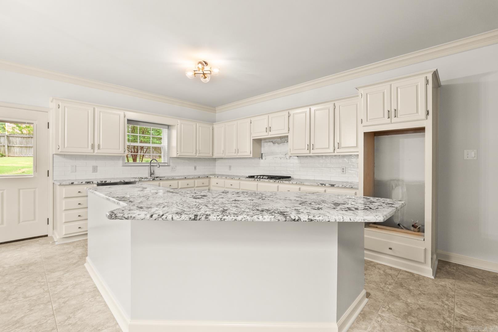 LONGLEA MANOR ADDN - Residential