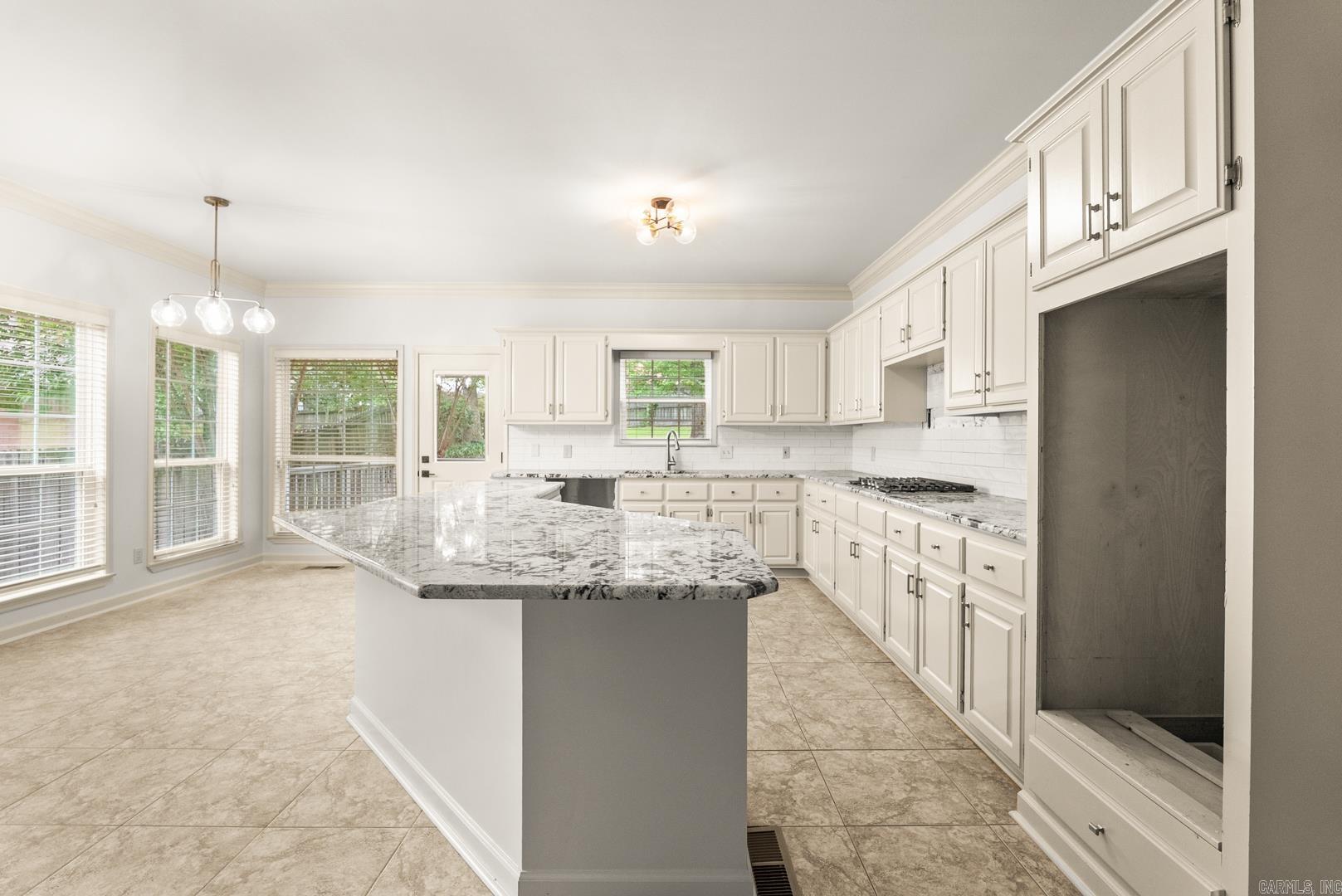 LONGLEA MANOR ADDN - Residential