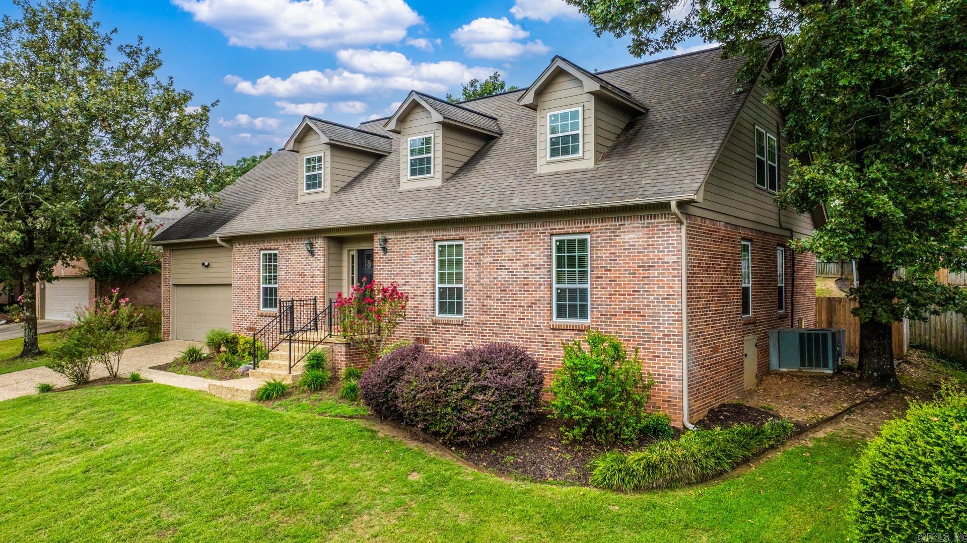 LONGLEA MANOR ADDN - Residential