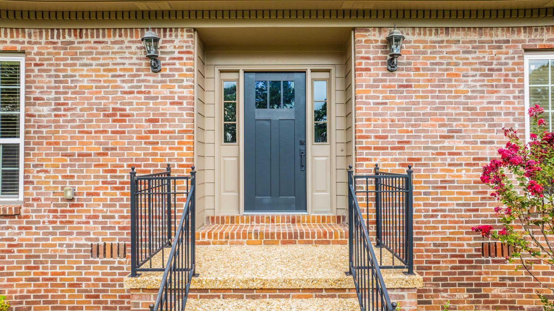 LONGLEA MANOR ADDN - Residential