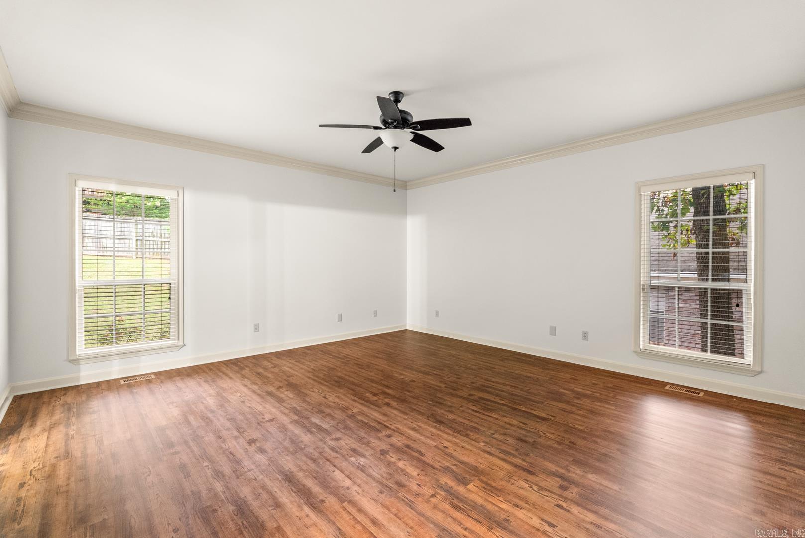 LONGLEA MANOR ADDN - Residential