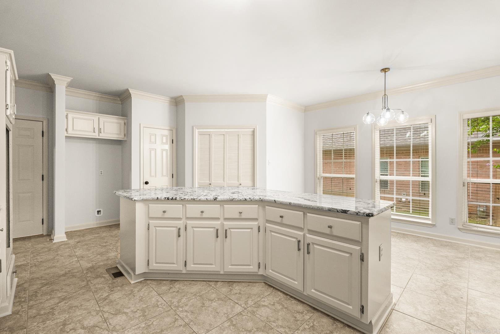 LONGLEA MANOR ADDN - Residential