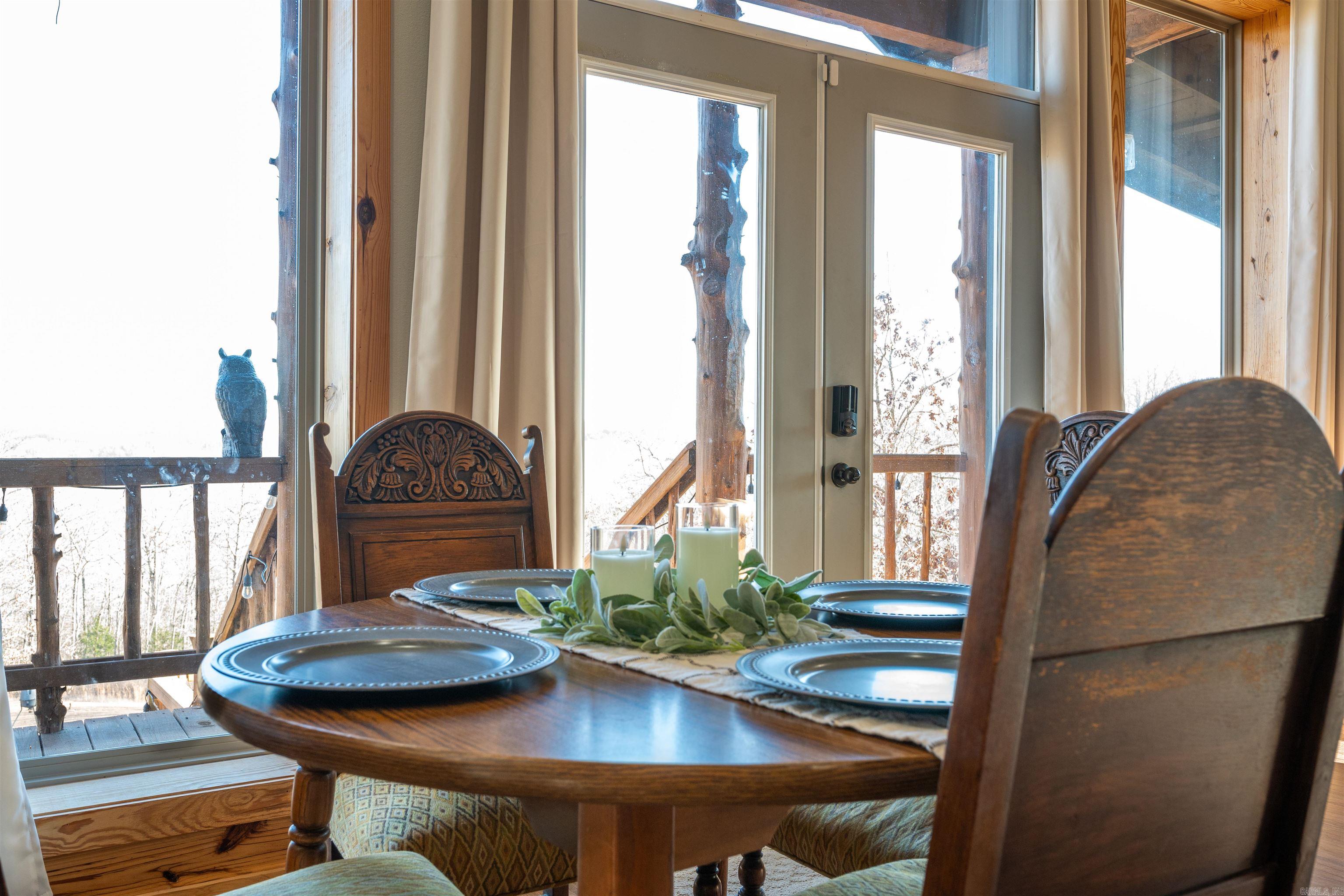 MOUNTAIN CREST - Residential