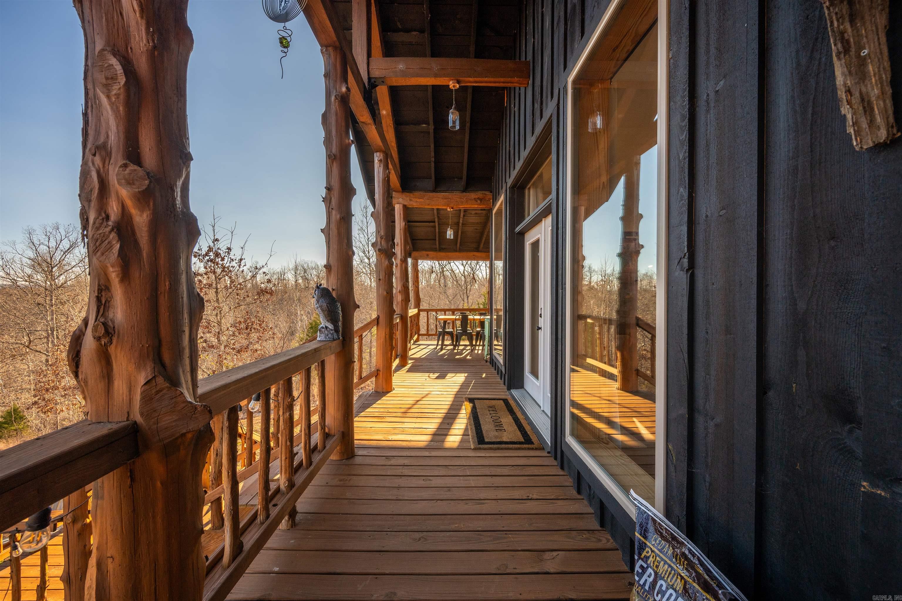 MOUNTAIN CREST - Residential