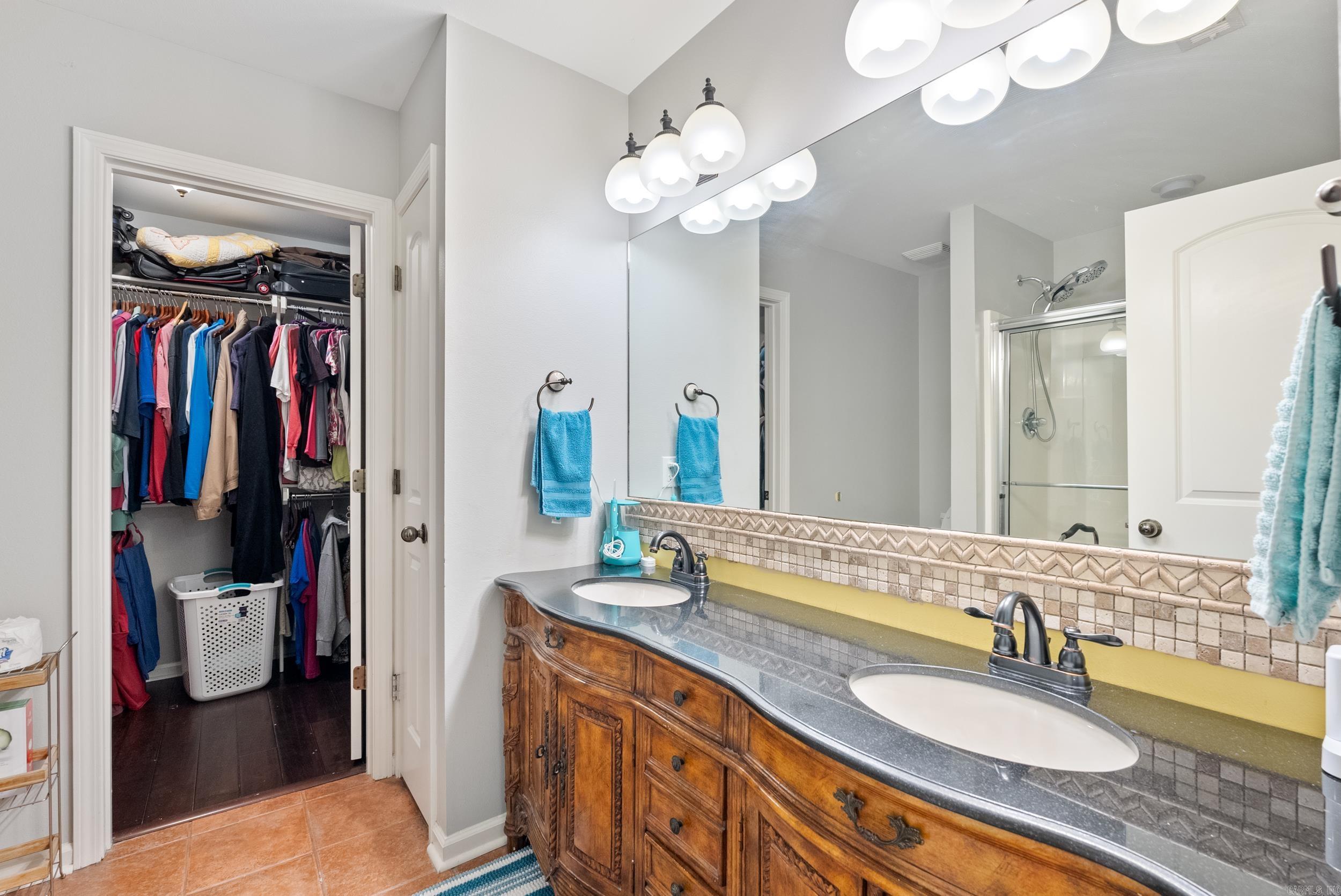 PLEASANT FOREST - Residential