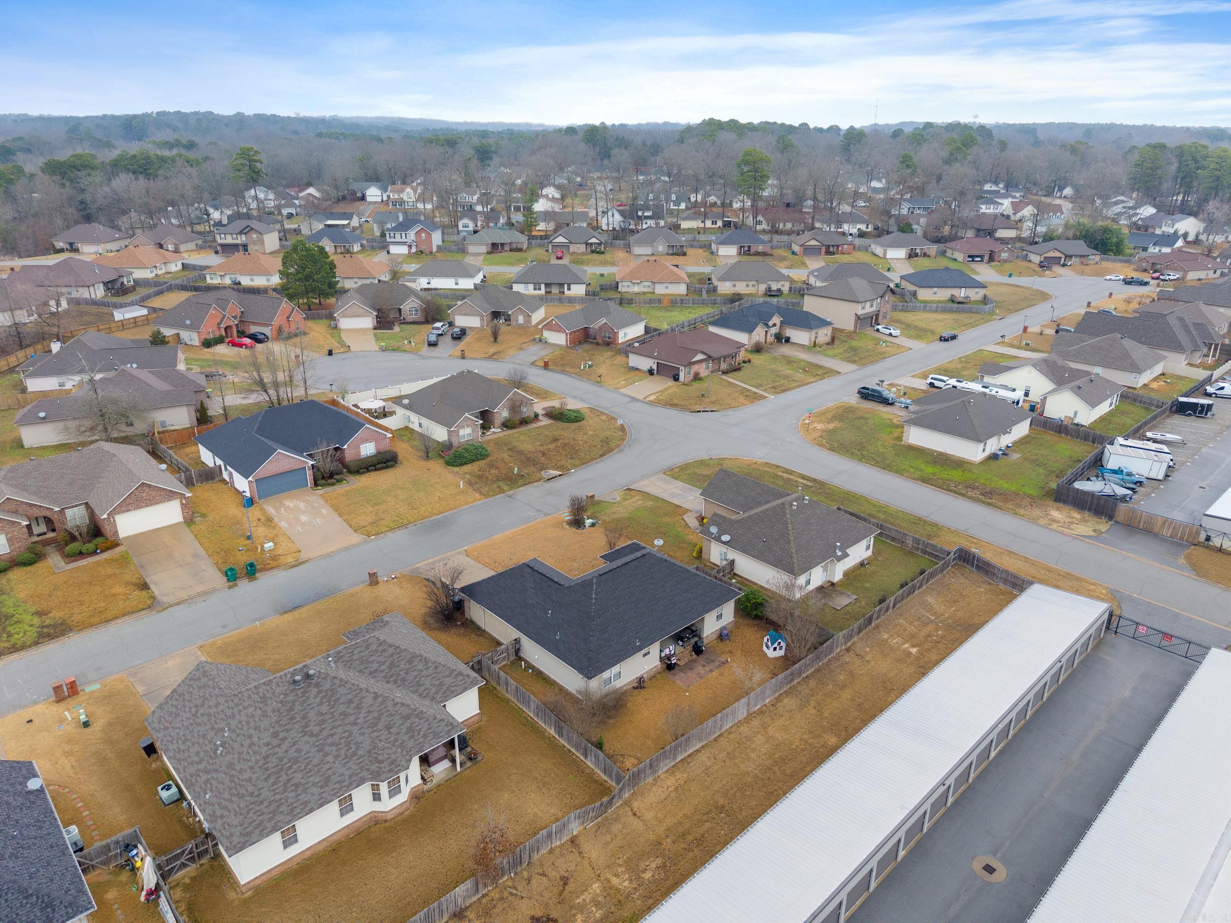 PLEASANT FOREST - Residential