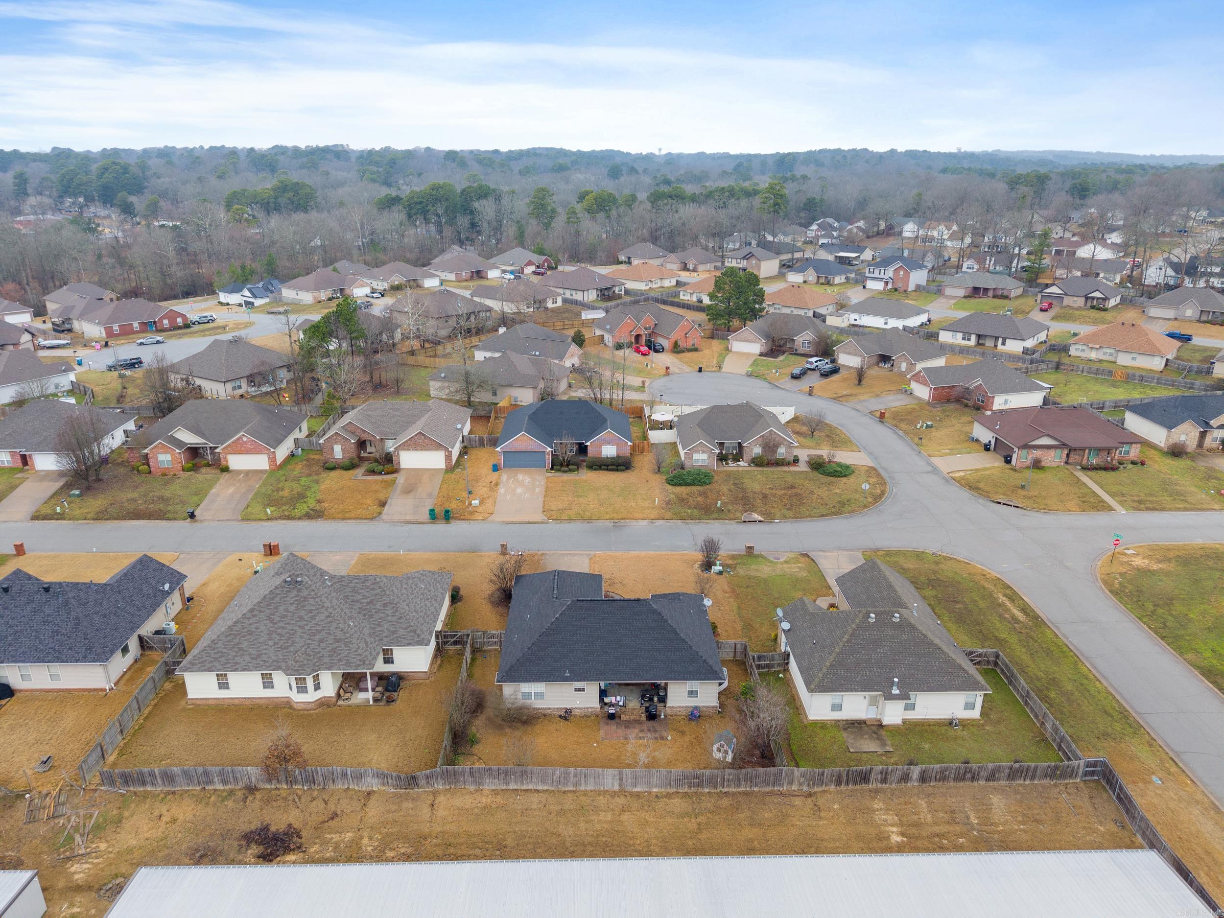 PLEASANT FOREST - Residential