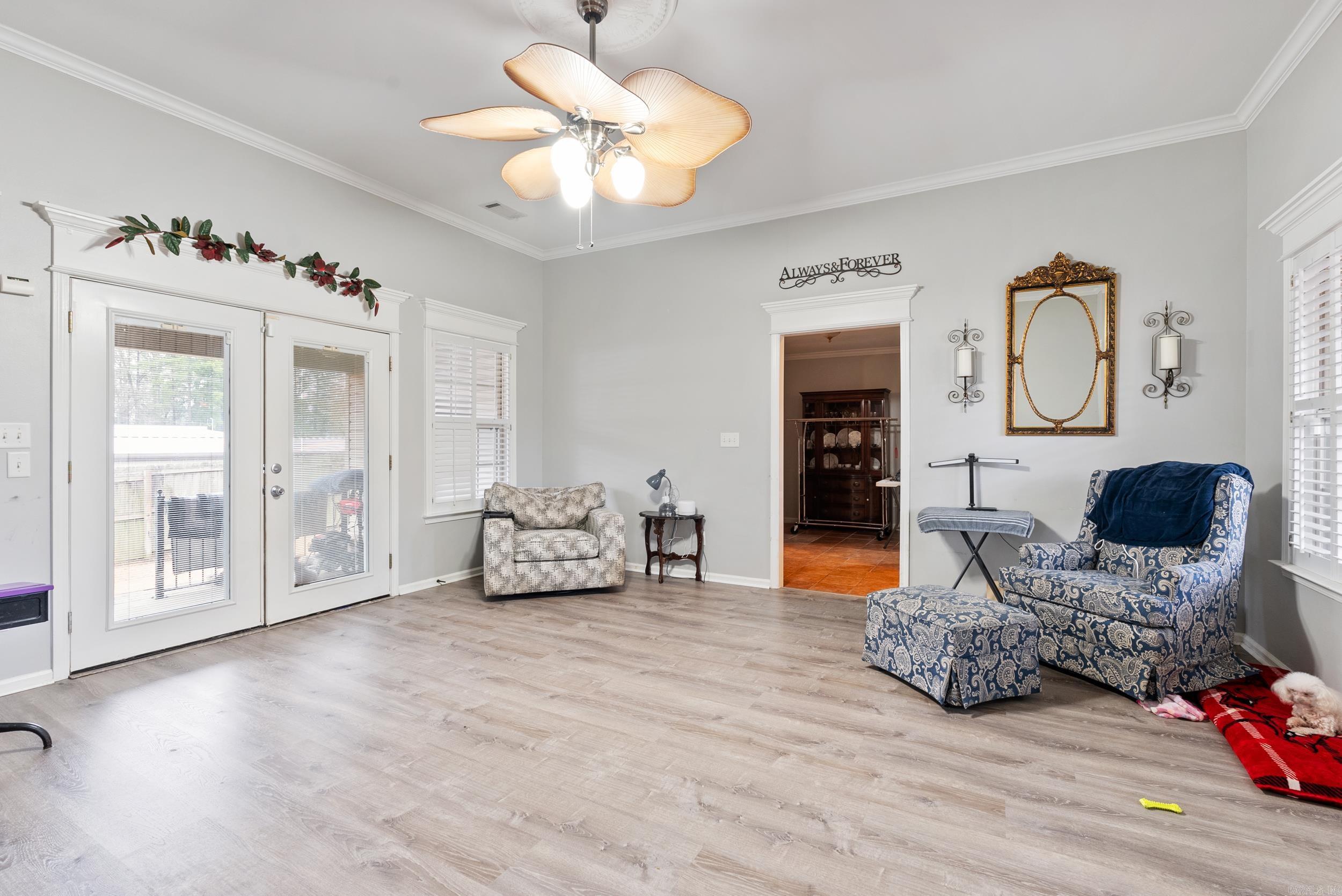 PLEASANT FOREST - Residential