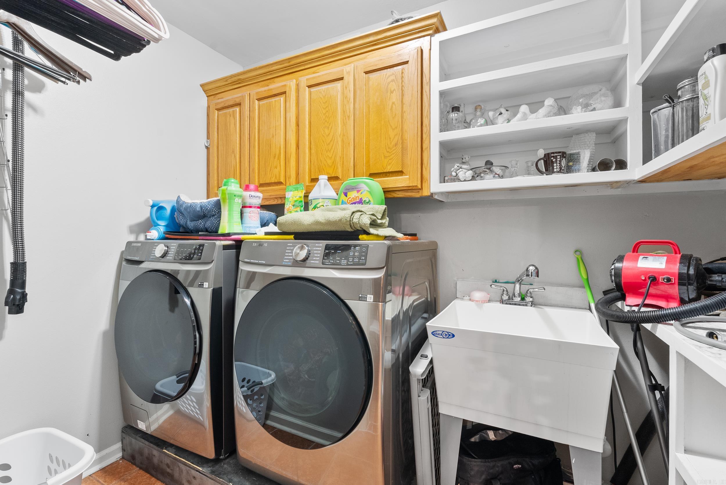 PLEASANT FOREST - Residential