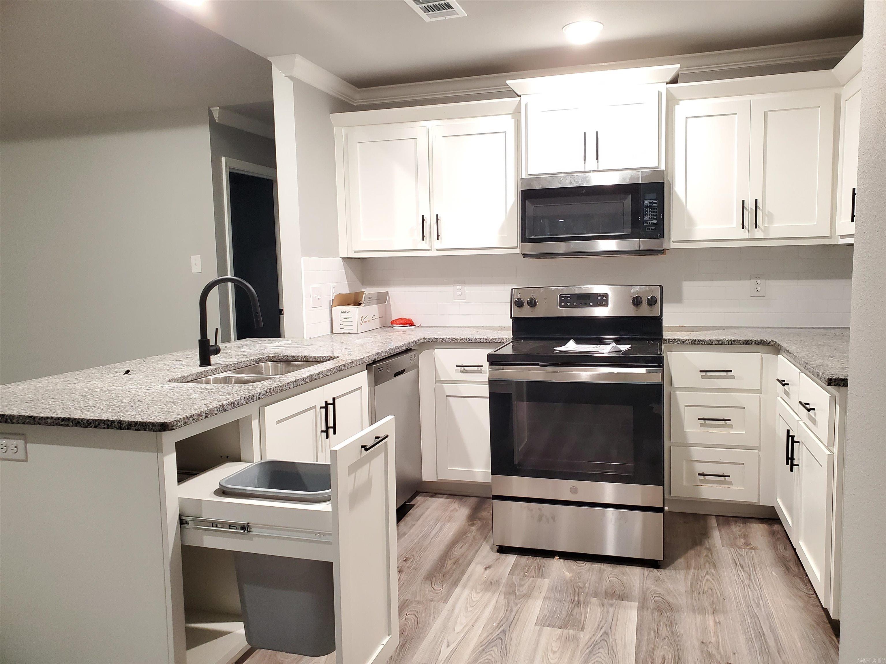 Magnolia - Residential