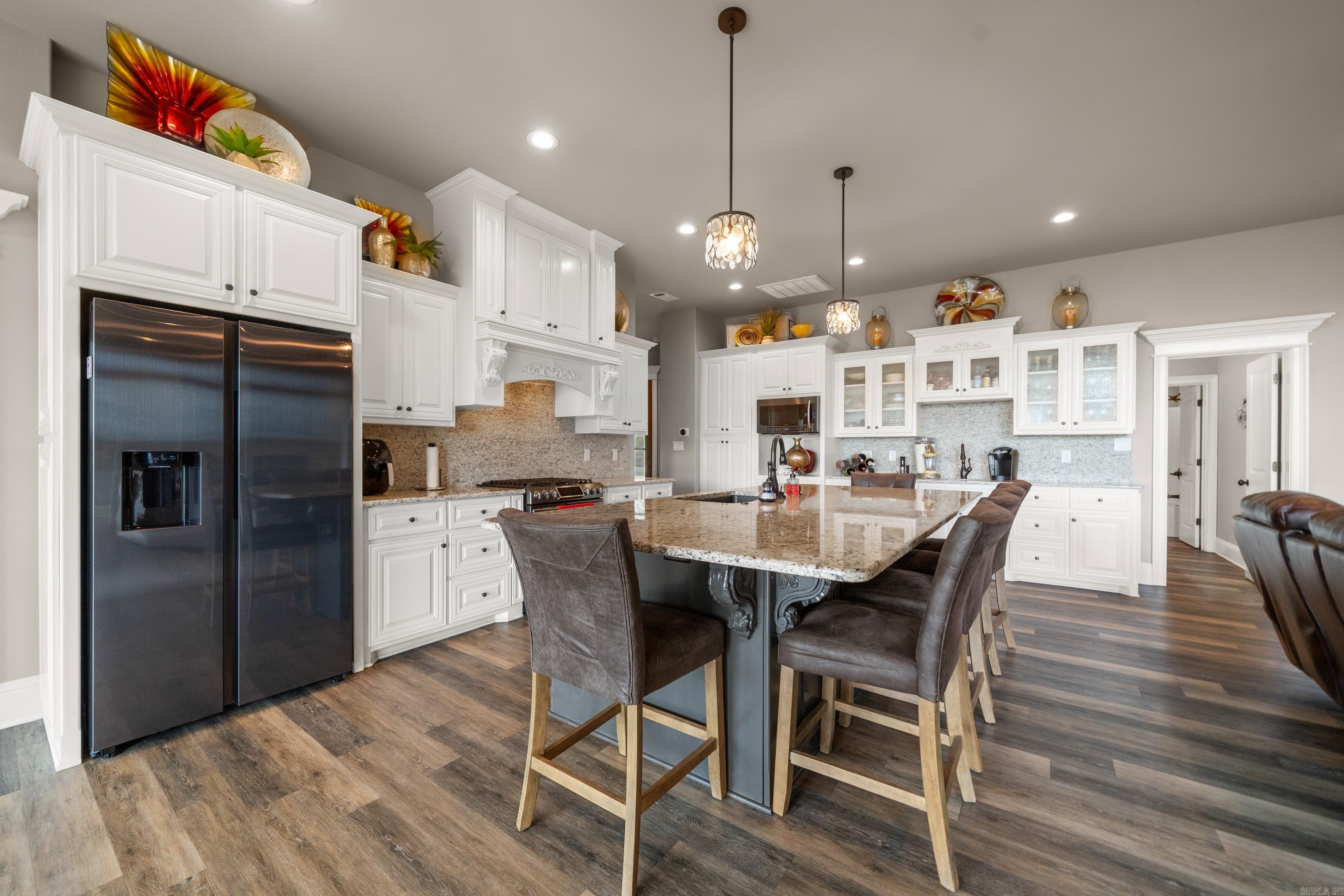 BAREFOOT BAY - Residential
