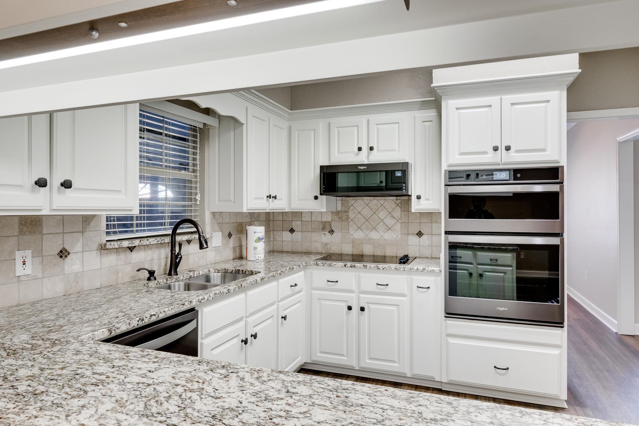 ST CHARLES PLACE - Residential