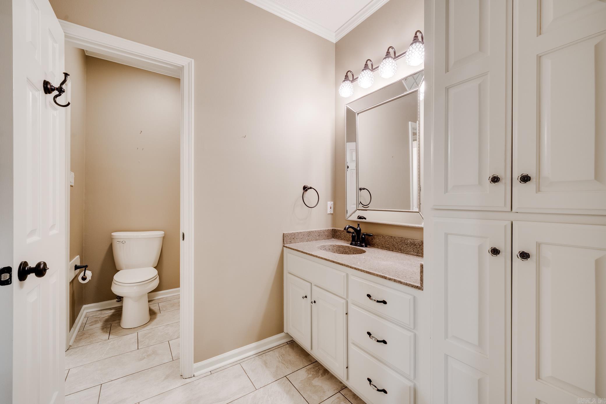 ST CHARLES PLACE - Residential