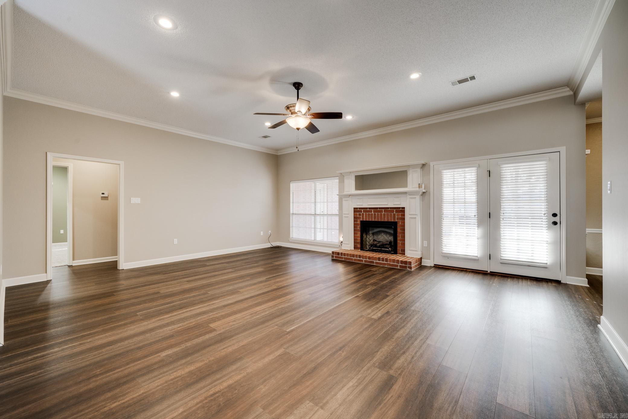 ST CHARLES PLACE - Residential