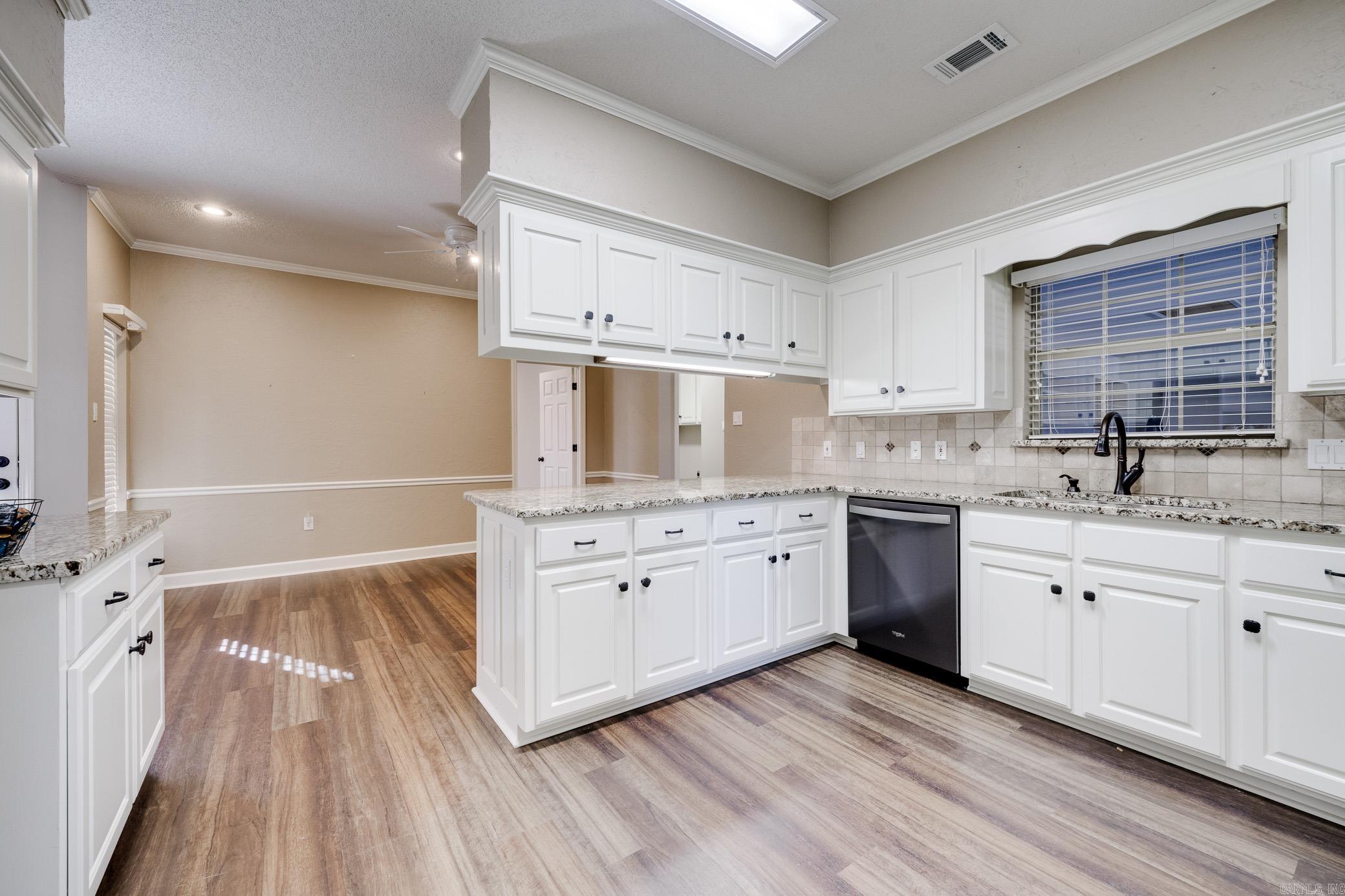 ST CHARLES PLACE - Residential