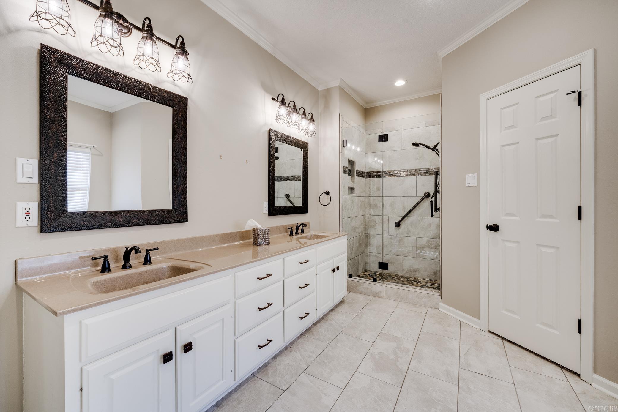 ST CHARLES PLACE - Residential