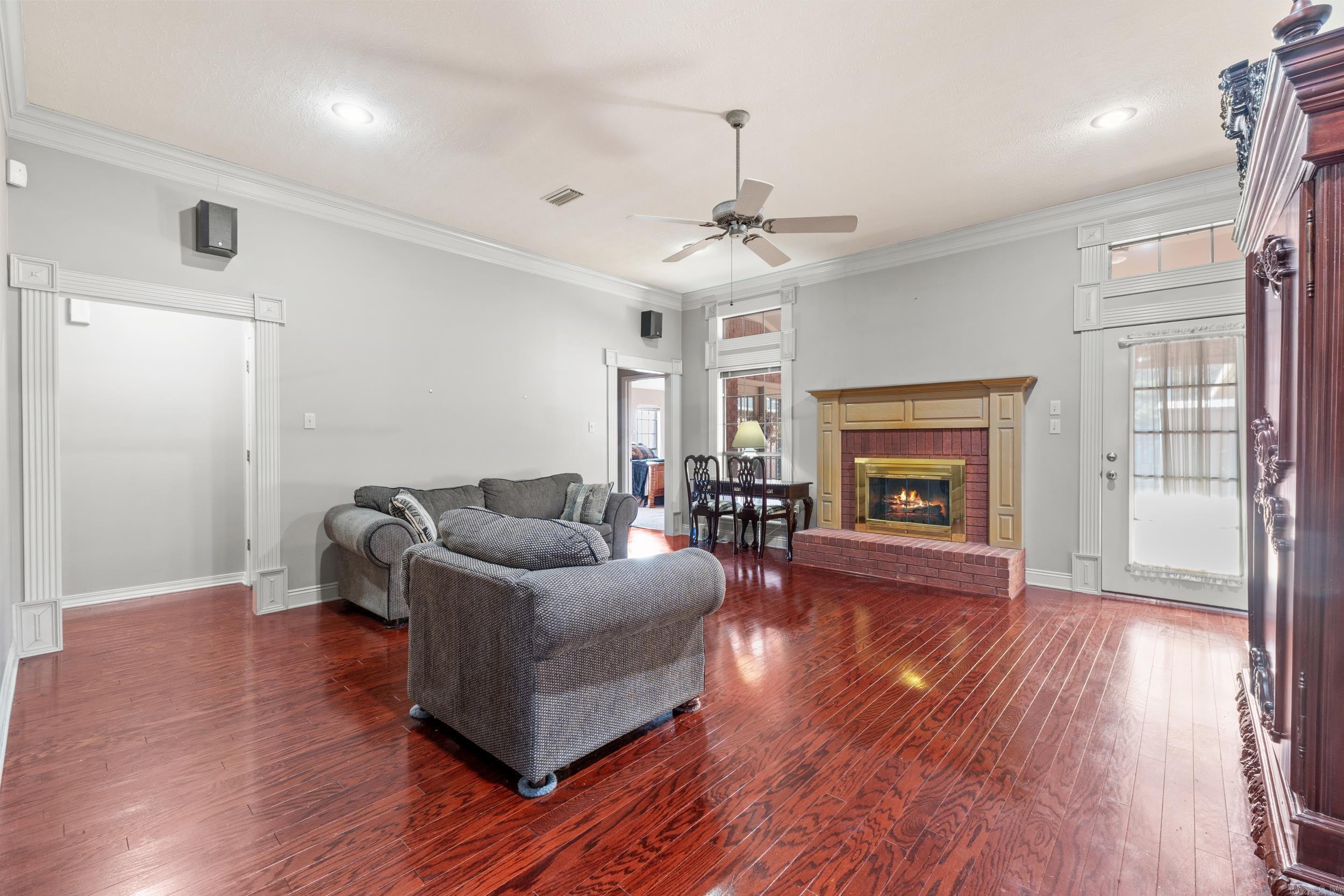 KROOKED KREEK - Residential