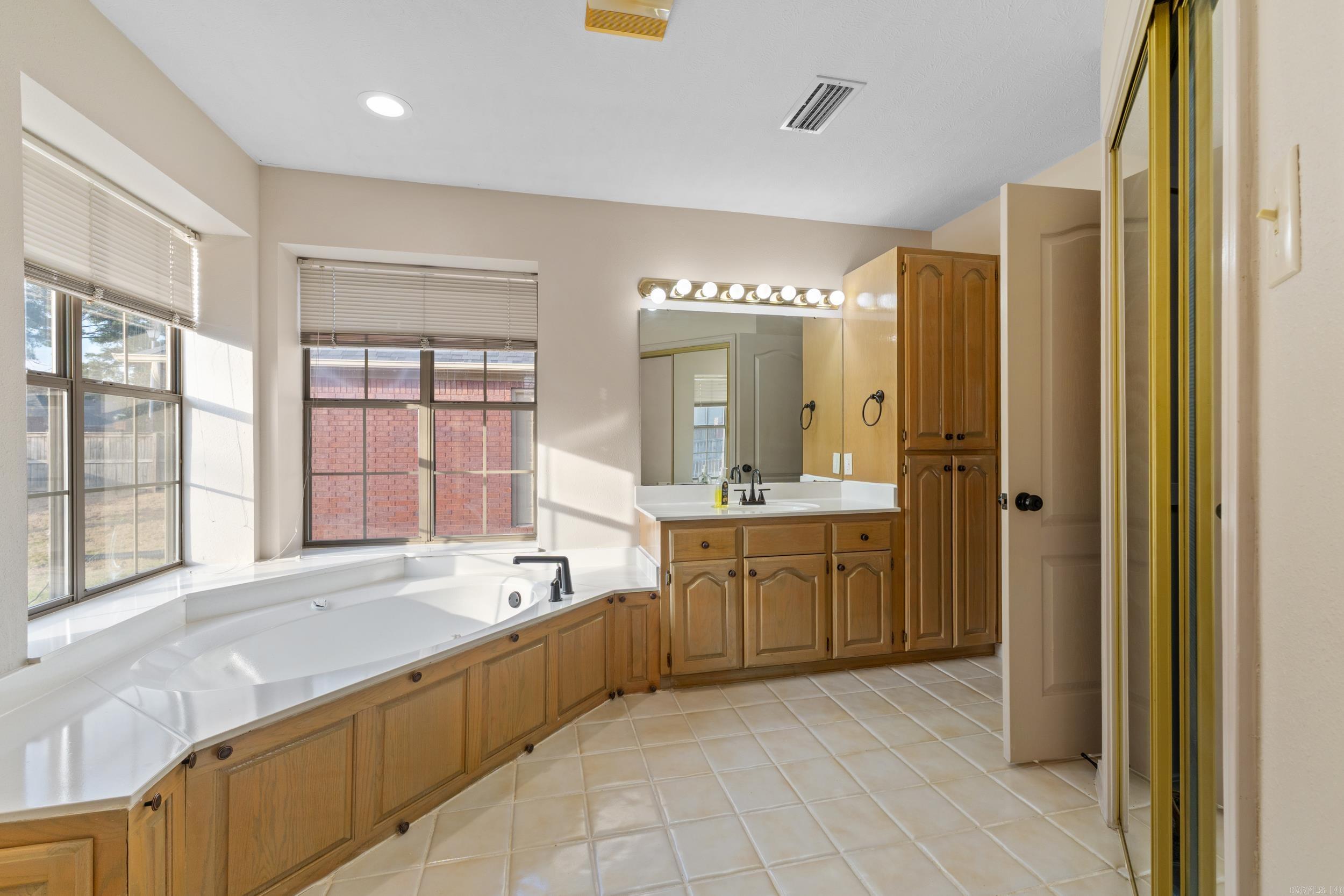 KROOKED KREEK - Residential