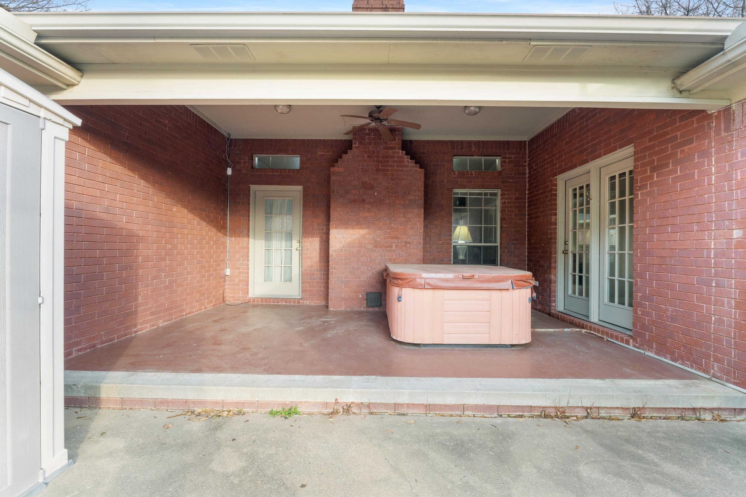 KROOKED KREEK - Residential