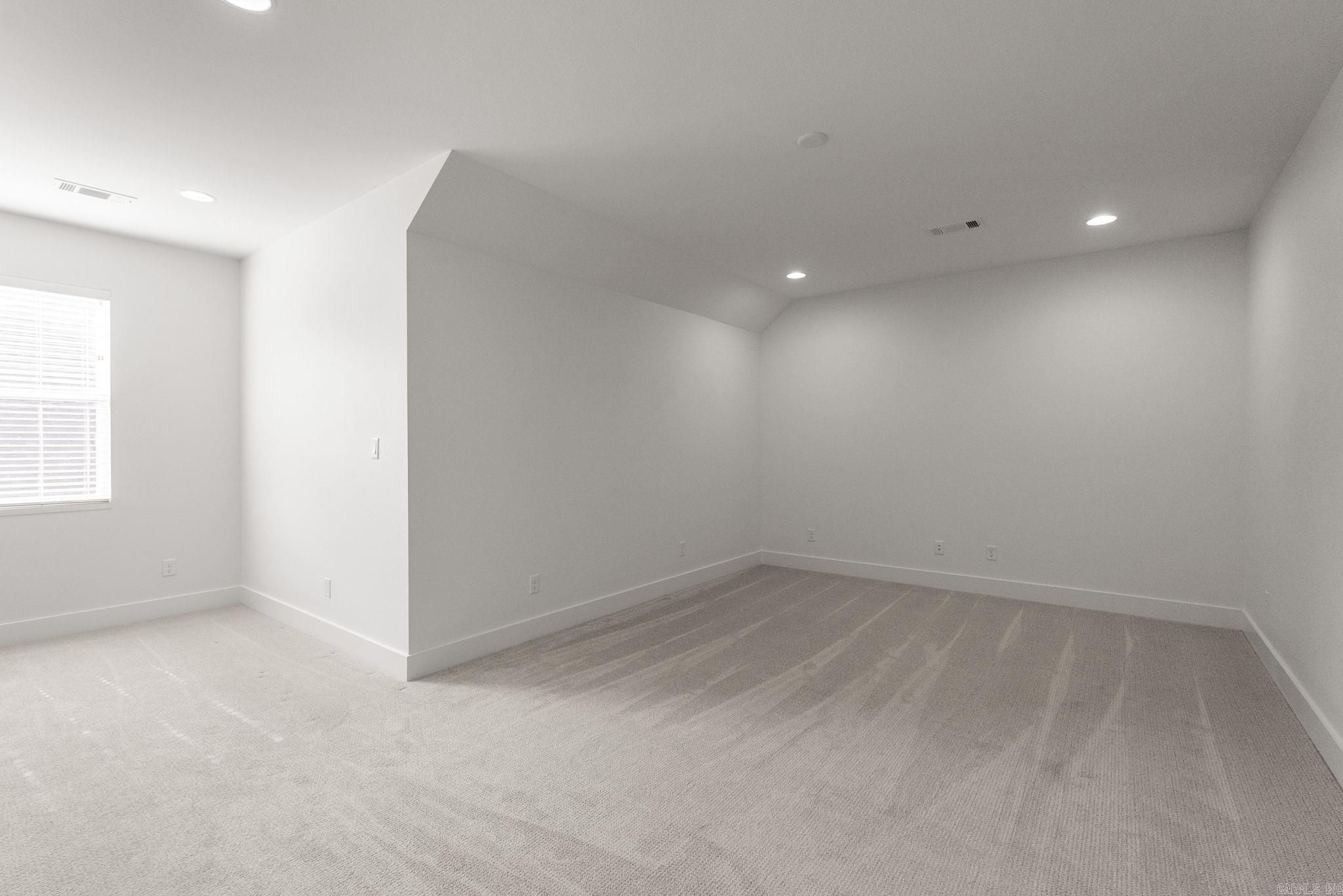 PARKSIDE PLACE - Residential