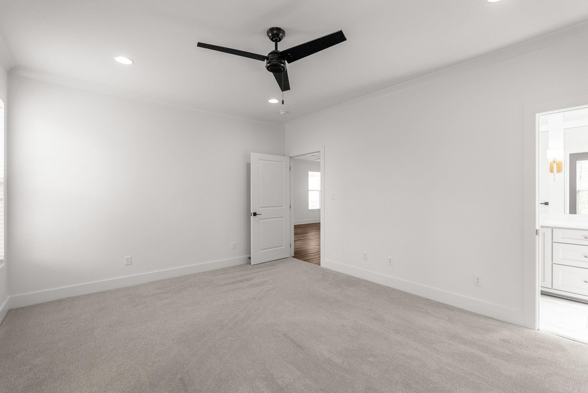 PARKSIDE PLACE - Residential