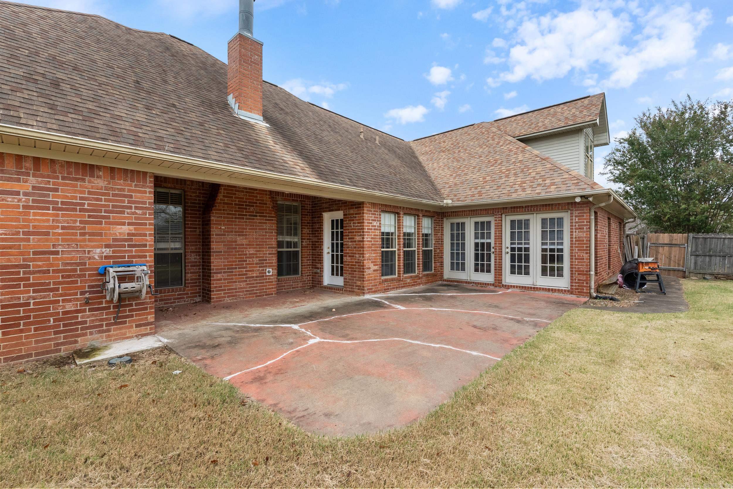 WOODLAND SPRINGS - Residential