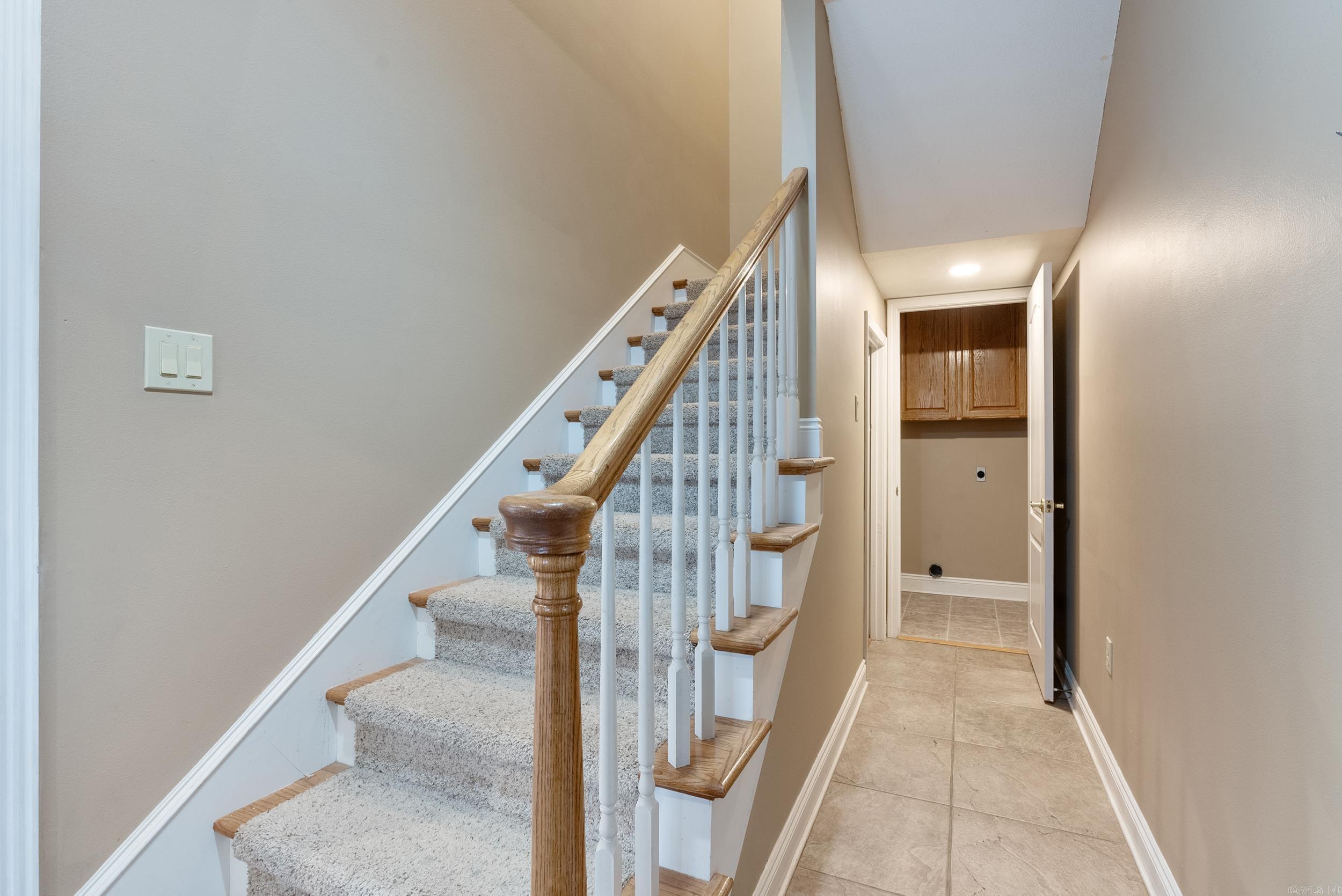 WOODLAND SPRINGS - Residential